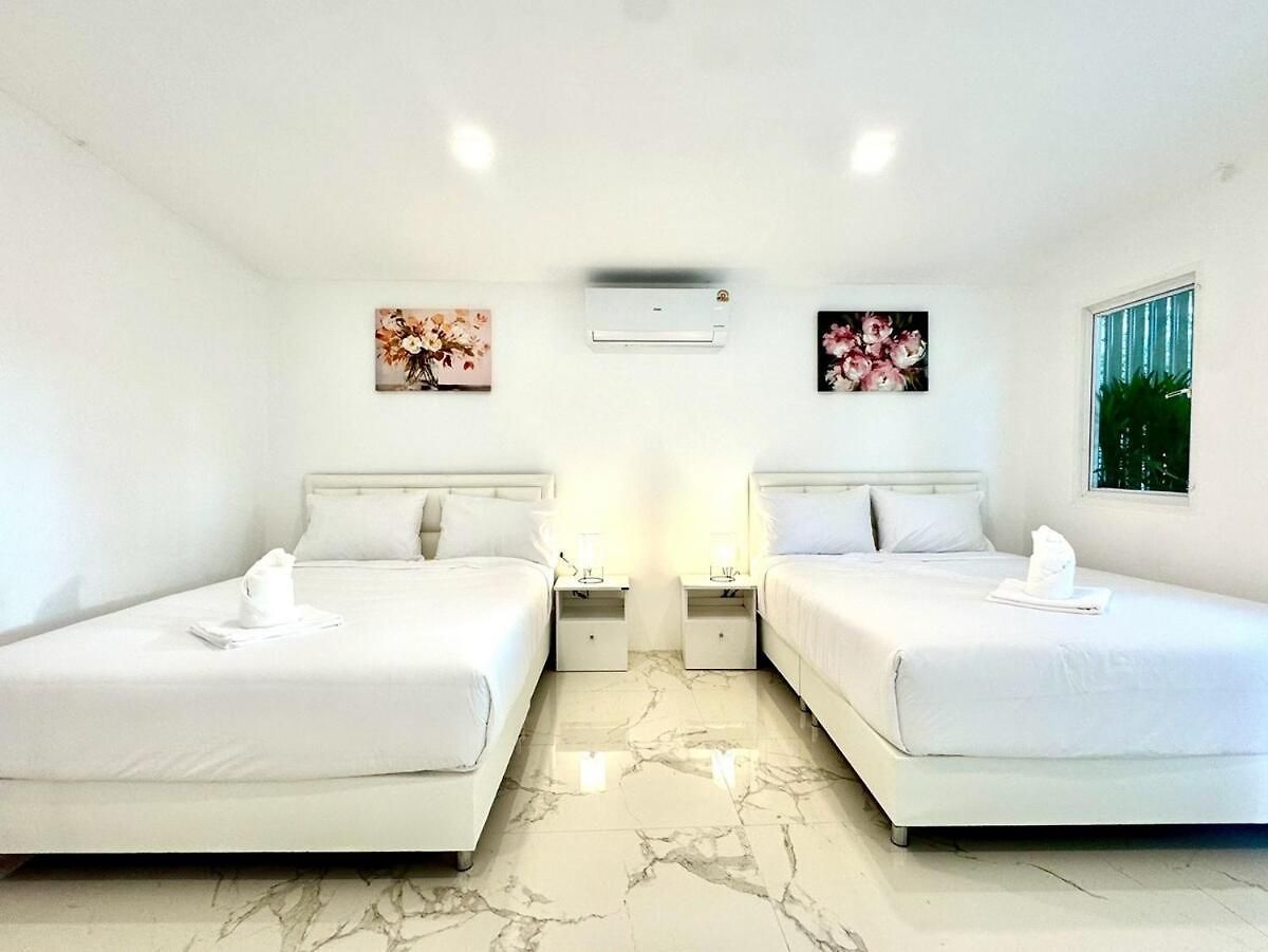 Sunset 30m To 4br Pattaya