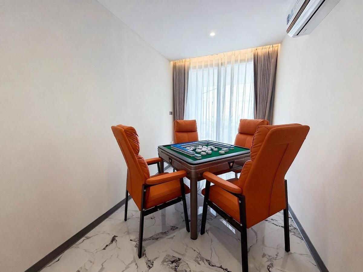 Q8-luxury Pool With Mahjong Near Terminal 21 *