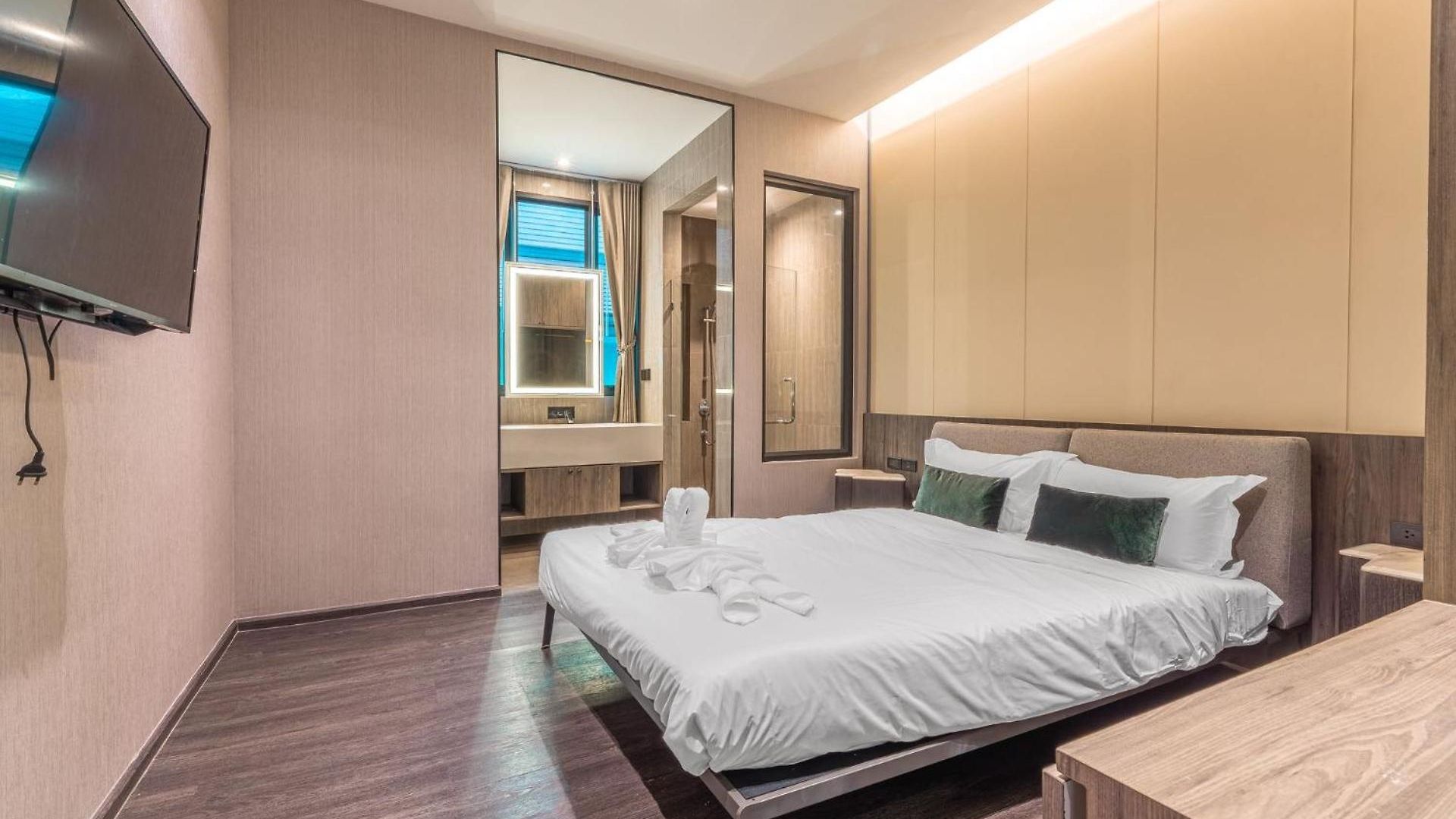 Villa Center Pool Villa&near Walking Street Pattaya