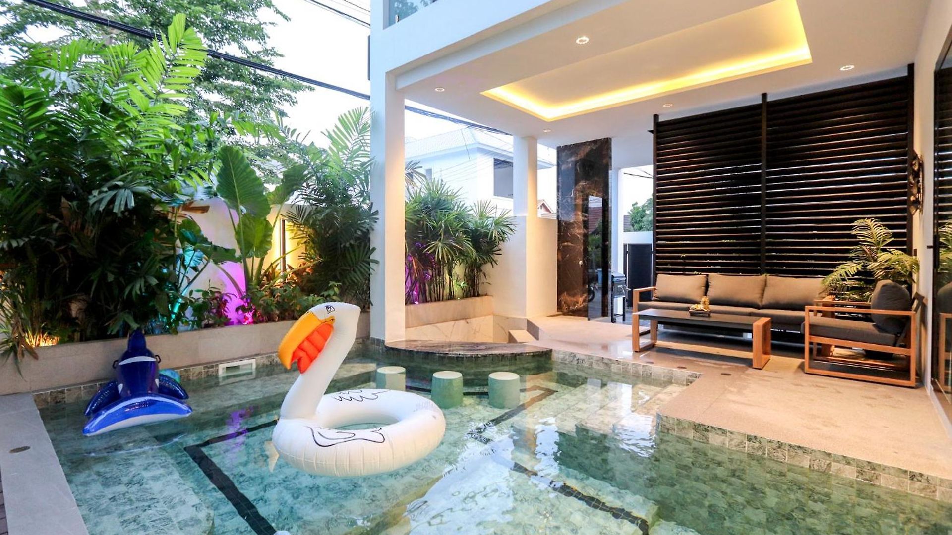 Indiluxe Pool Pattaya