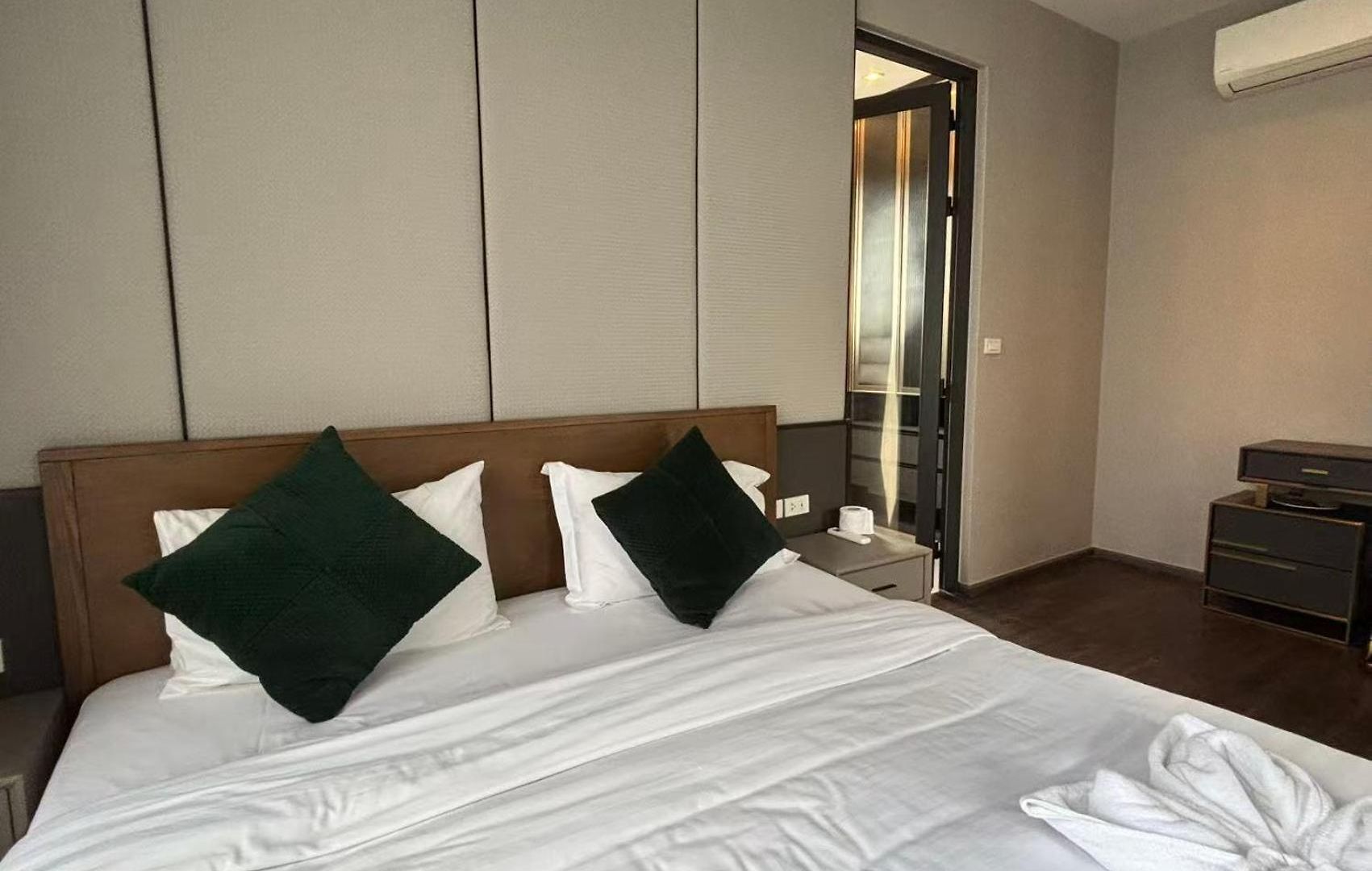 Center Pool Villa&near Walking Street Pattaya