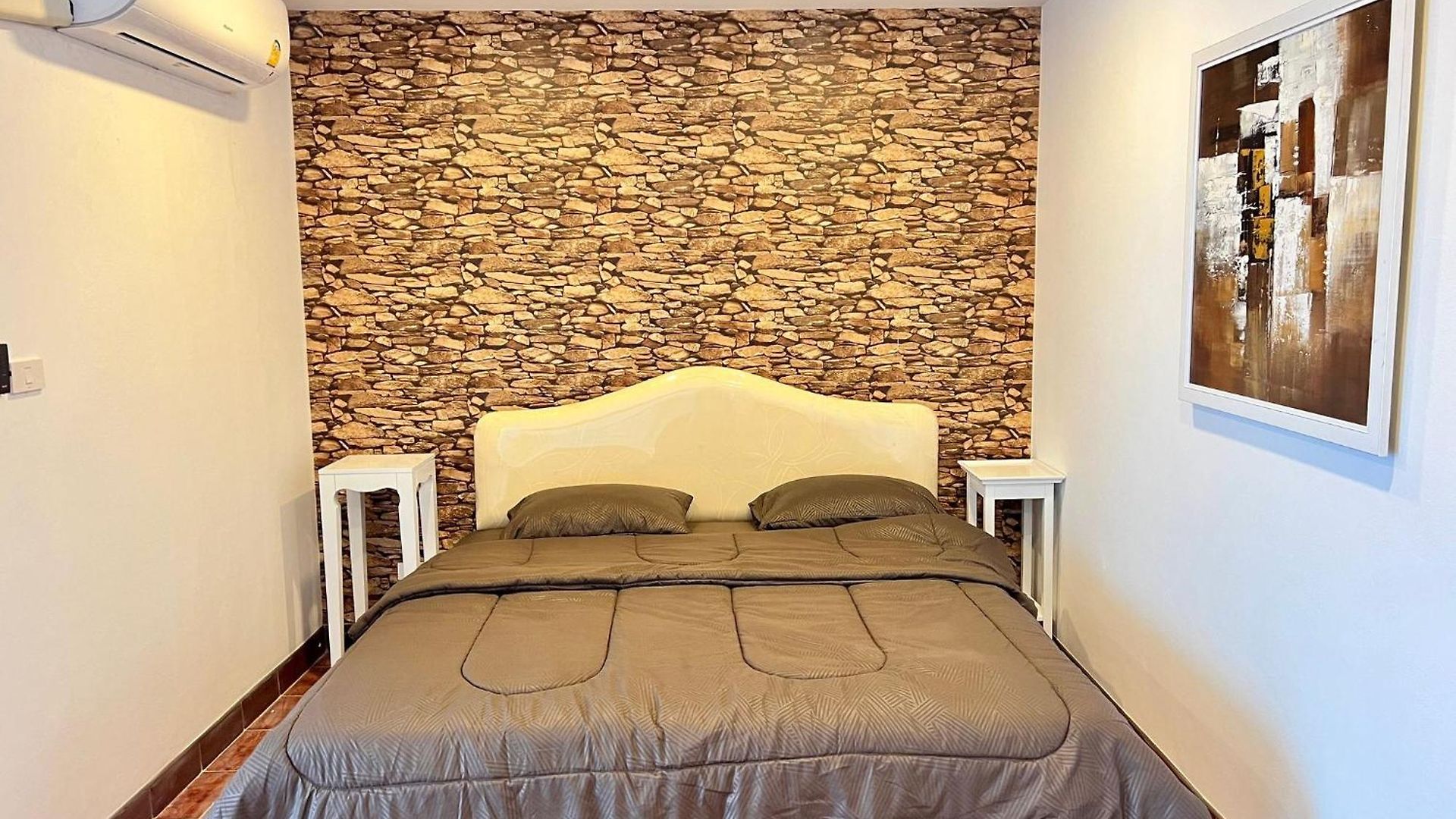Stylish 1br Sea-view - 2 Balconies - View Talay 1 Jomtien วันหยุดที่บ้าน