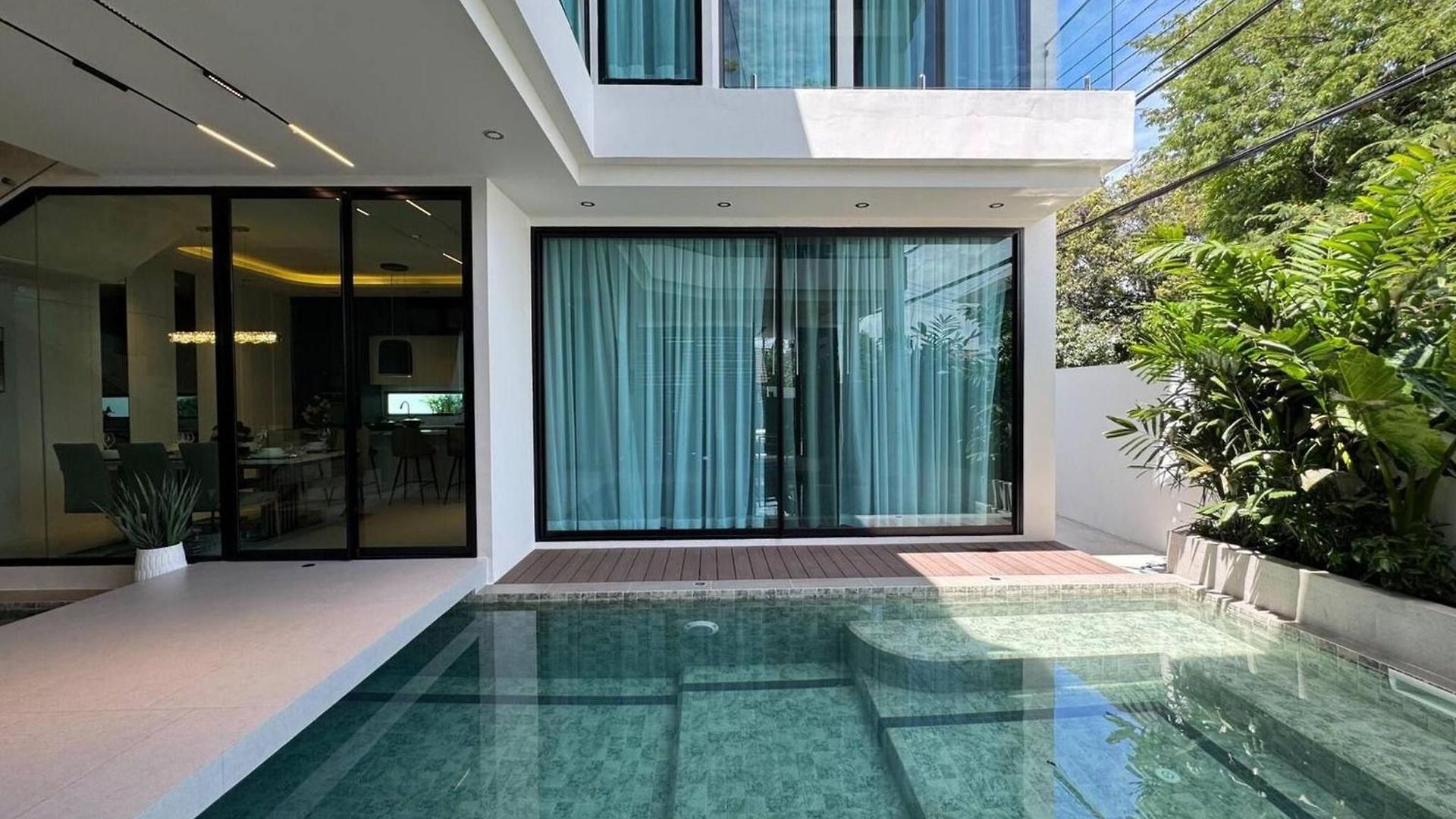 5-bed Luxury Pooljacuzzi 5 Min To Walkingst * Pattaya