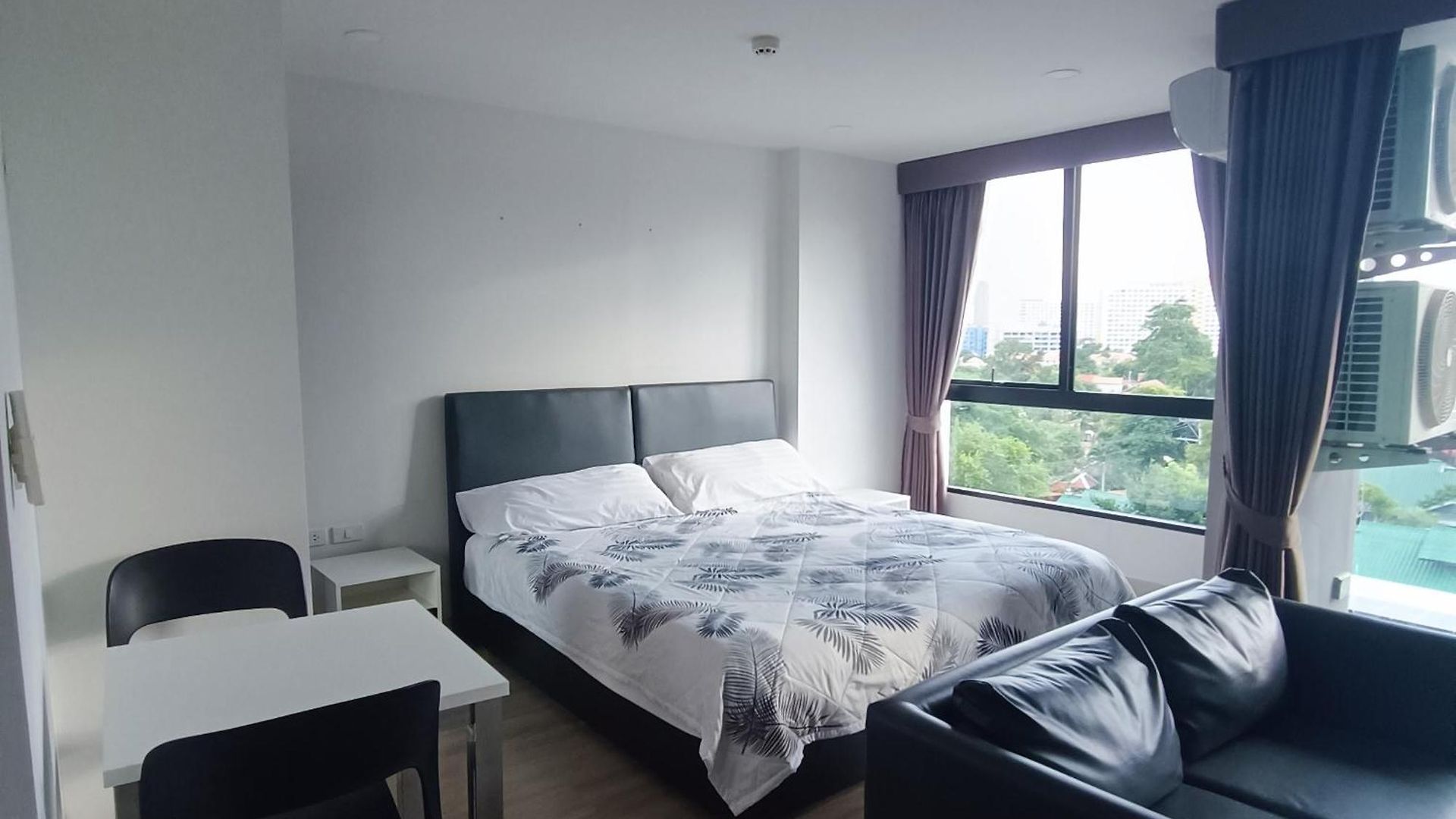 อพาร์ตโฮเทล Therizinhotelpattaya