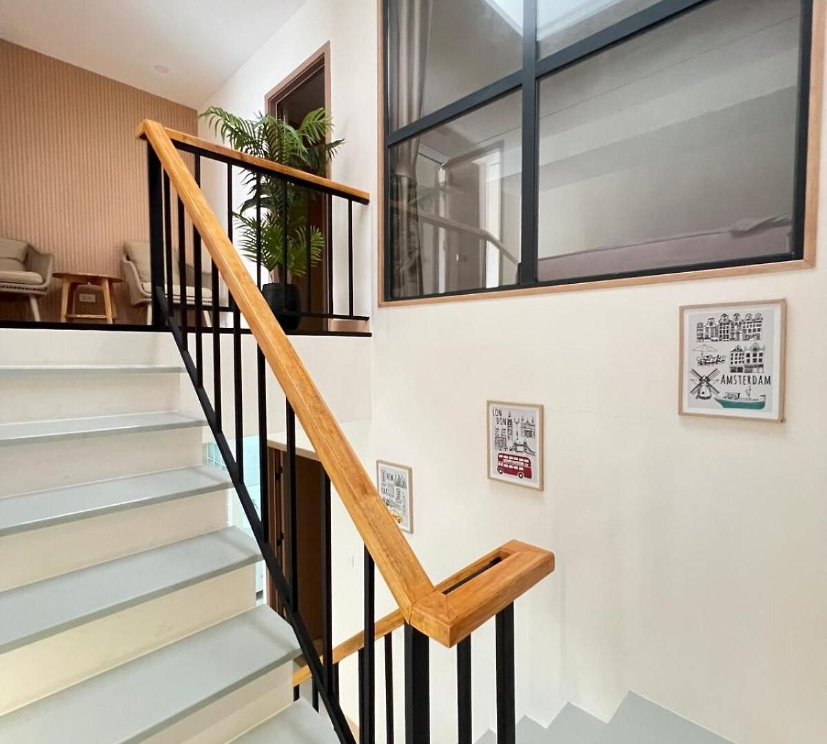 Luxury Townhouse With 3 Bedrooms And 3 Bathrooms In The Center * Pattaya
