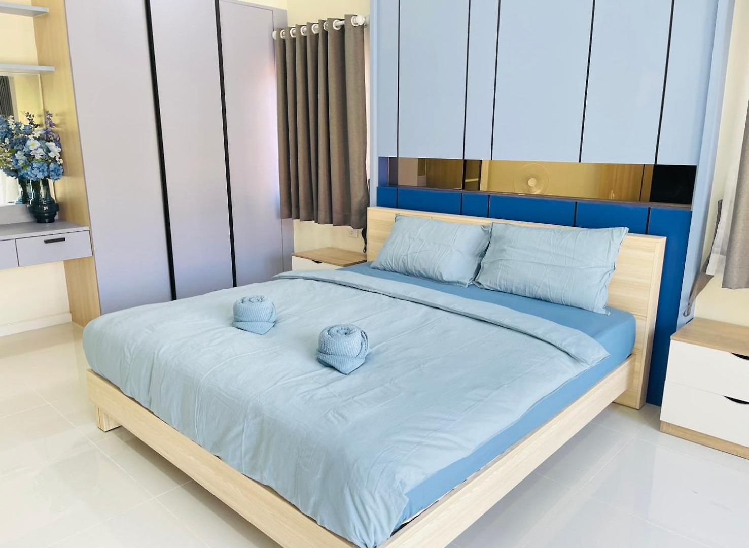 3br Pool Access Patumnak Hill * Pattaya
