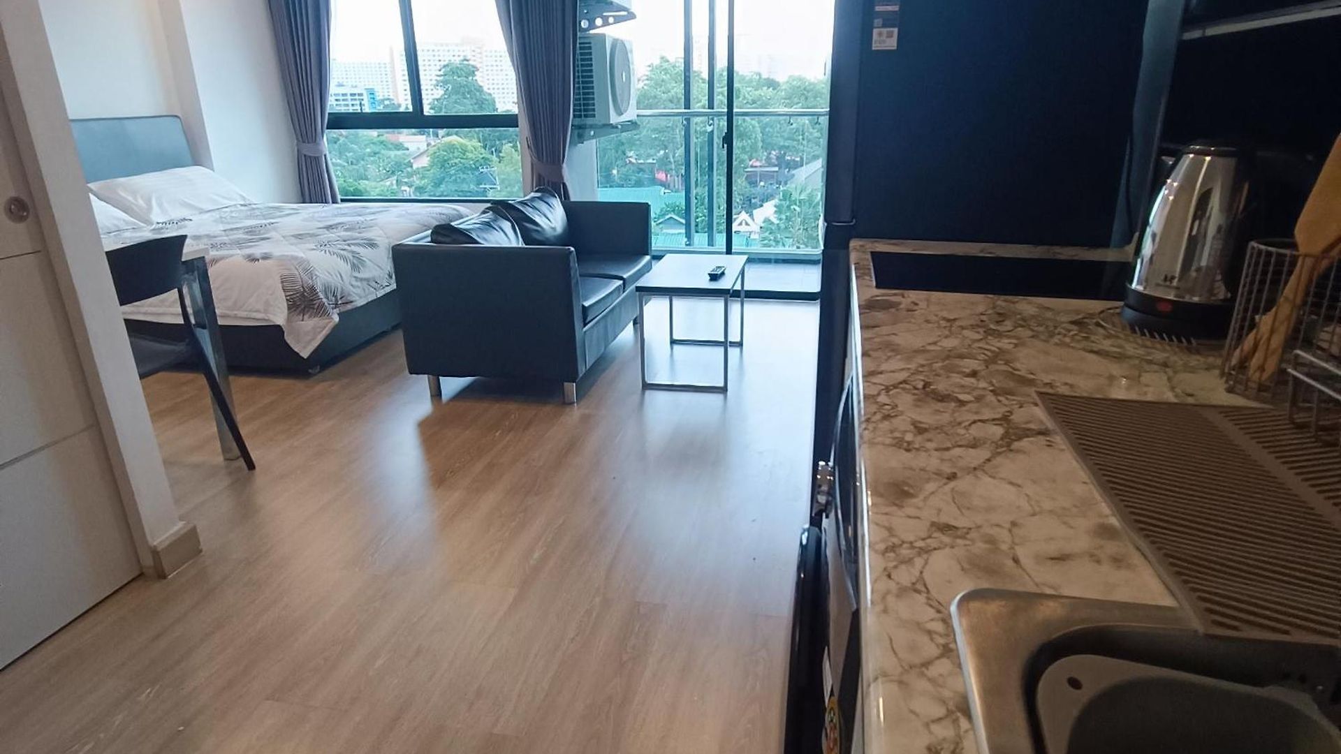 Therizinhotelpattaya *