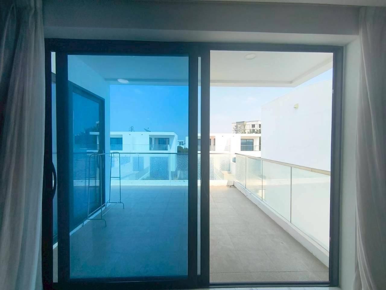 Villa Tyb-04 芭提雅北歐風格四臥室別墅