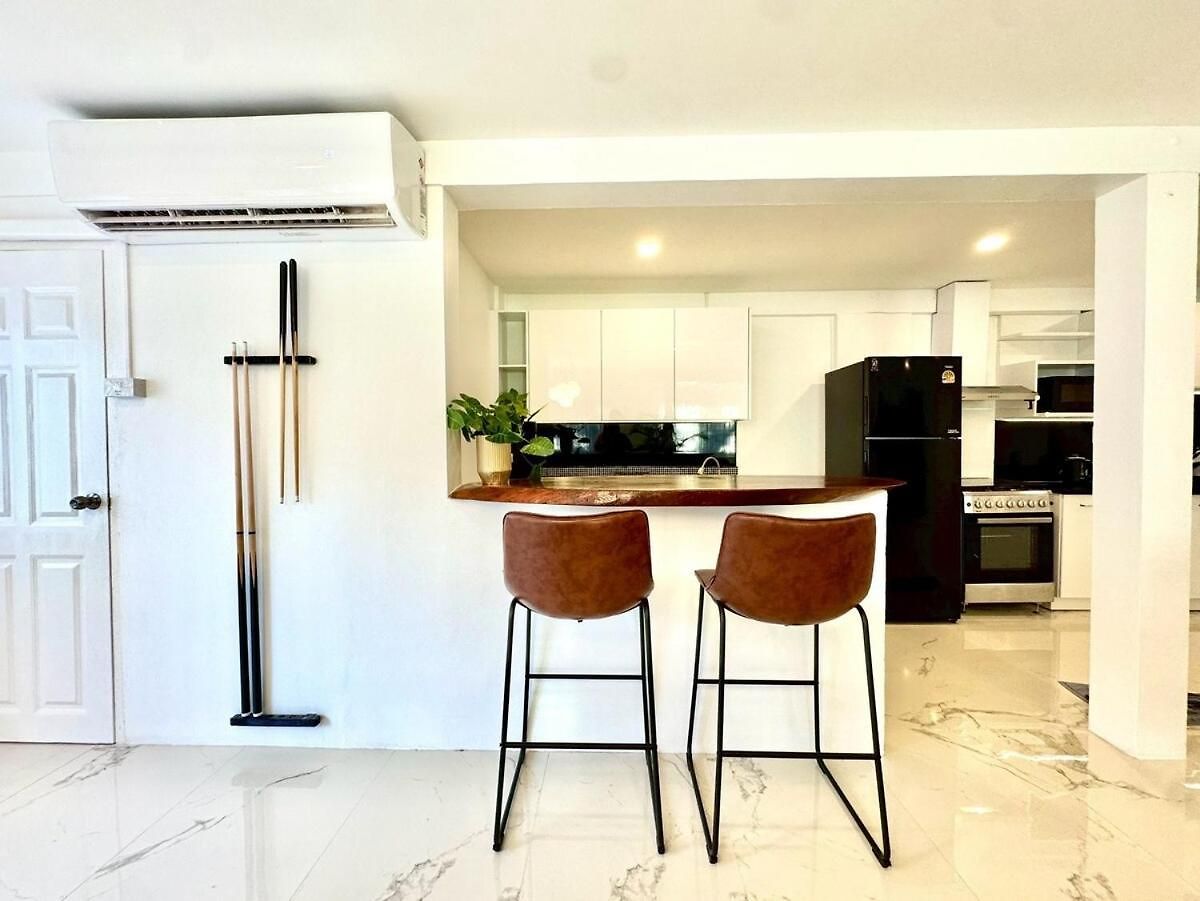 Sunset 30m To 4br *