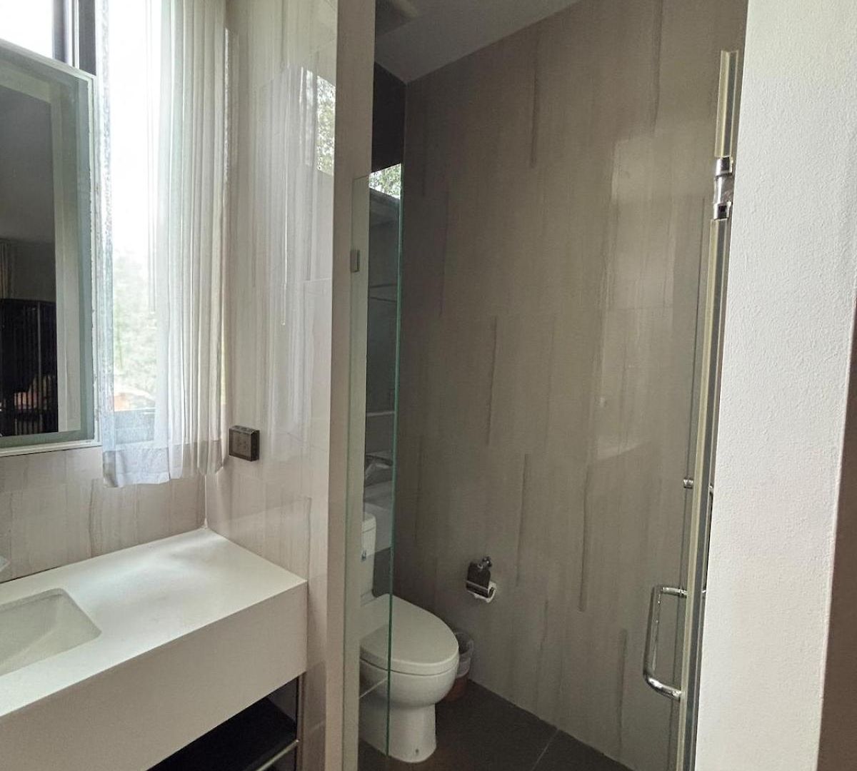 Inara In The Center Of Pattaya-4 Bedrooms 5 Bathrooms-billiards Table And Swimming Pool For A Relaxing วิลล่า *