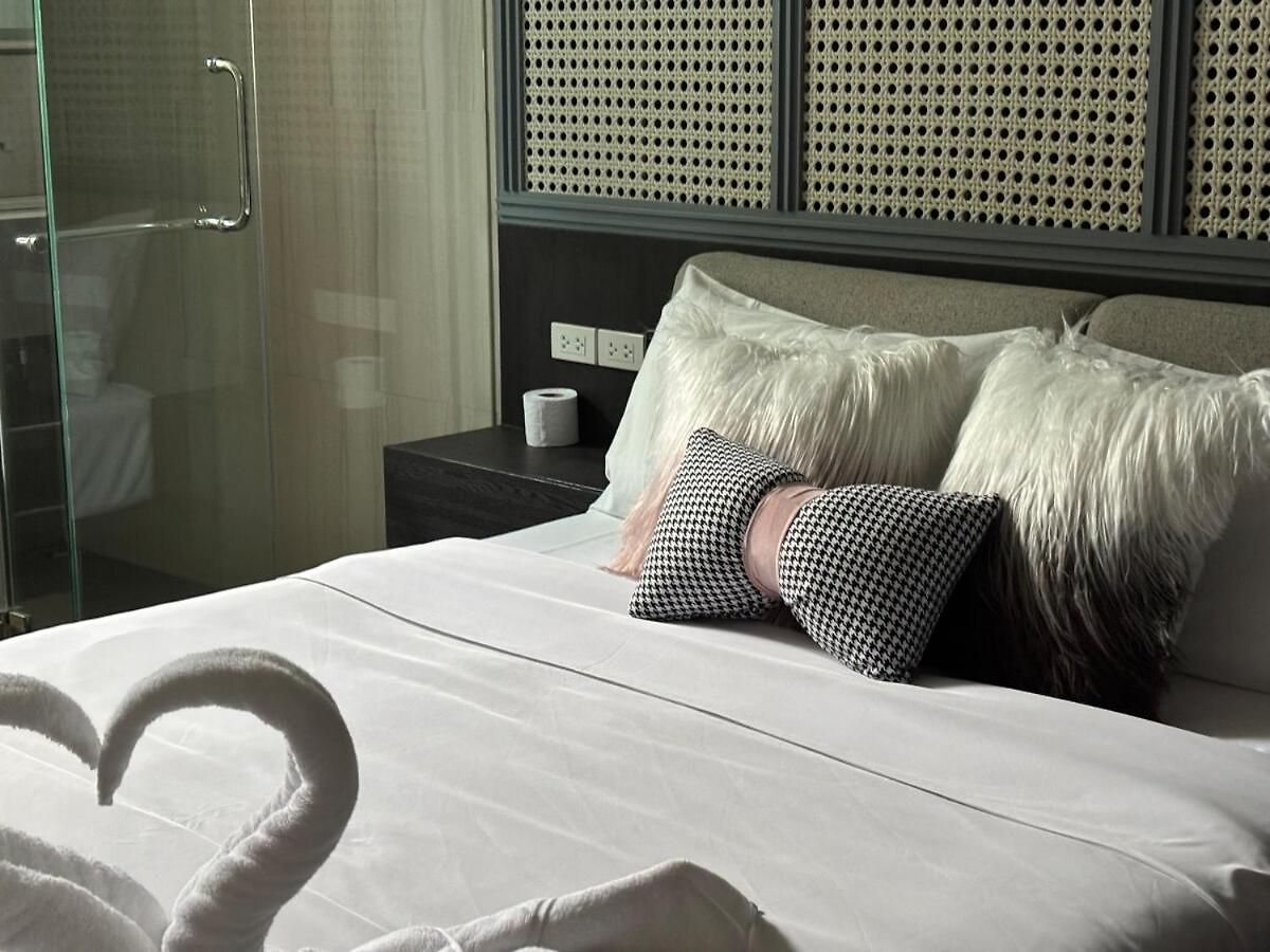 วิลล่า Inara In The Center Of Pattaya-4 Bedrooms 5 Bathrooms-billiards Table And Swimming Pool For A Relaxing