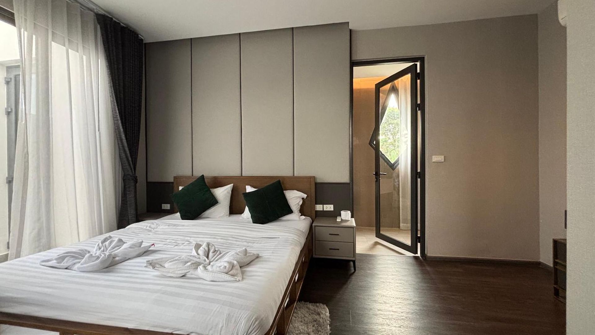 Villa Center Pool Villa&near Walking Street *