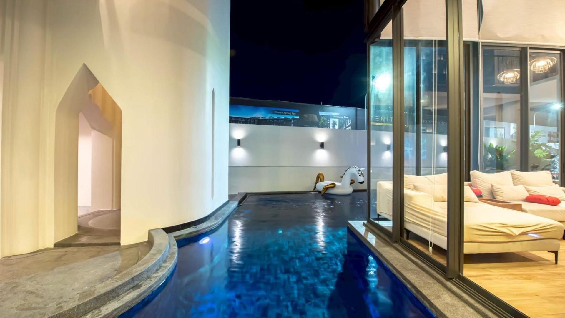 วิลล่า Maya Pool Inara Pattaya