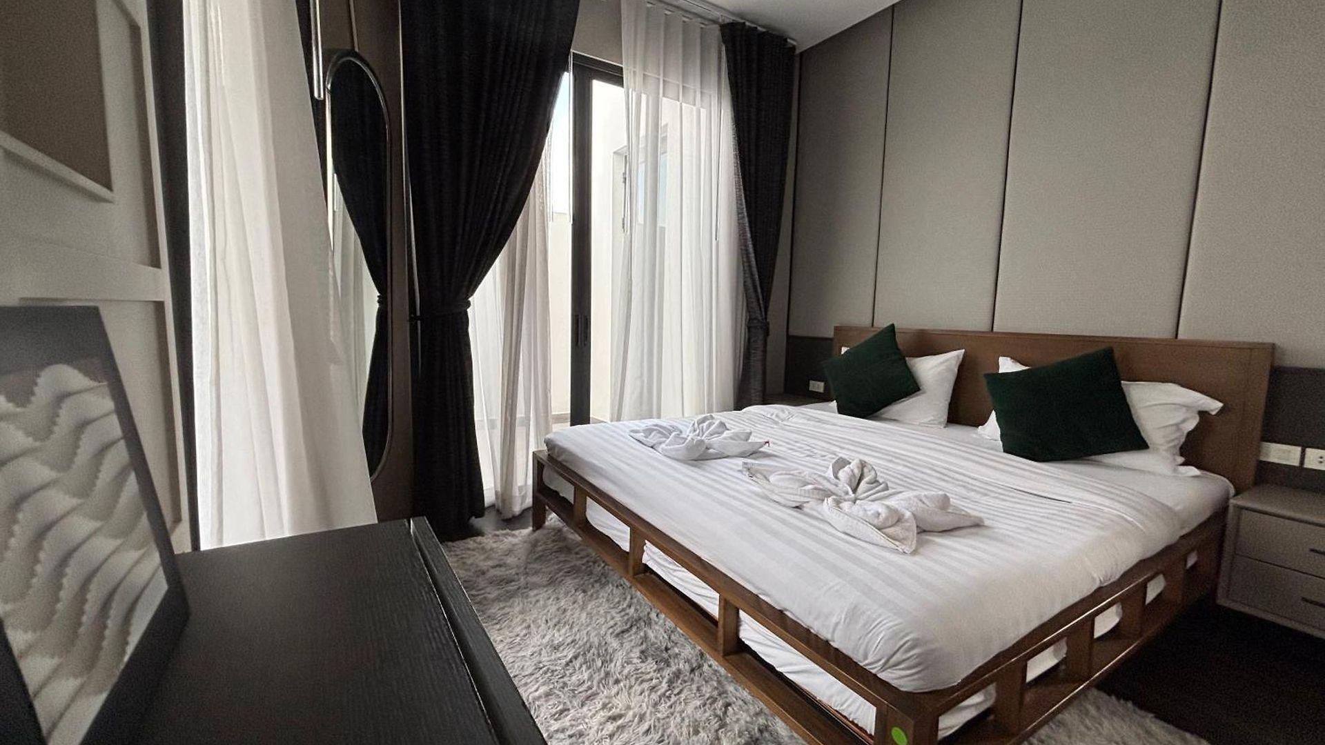Center Pool Villa&near Walking Street *