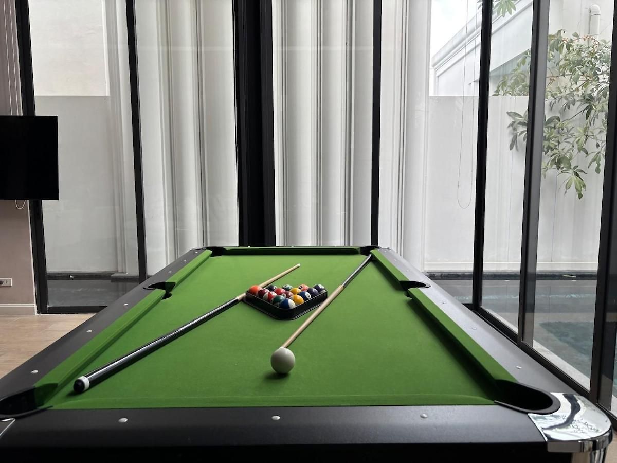 Inara In The Center Of Pattaya-4 Bedrooms 5 Bathrooms-billiards Table And Swimming Pool For A Relaxing วิลล่า *