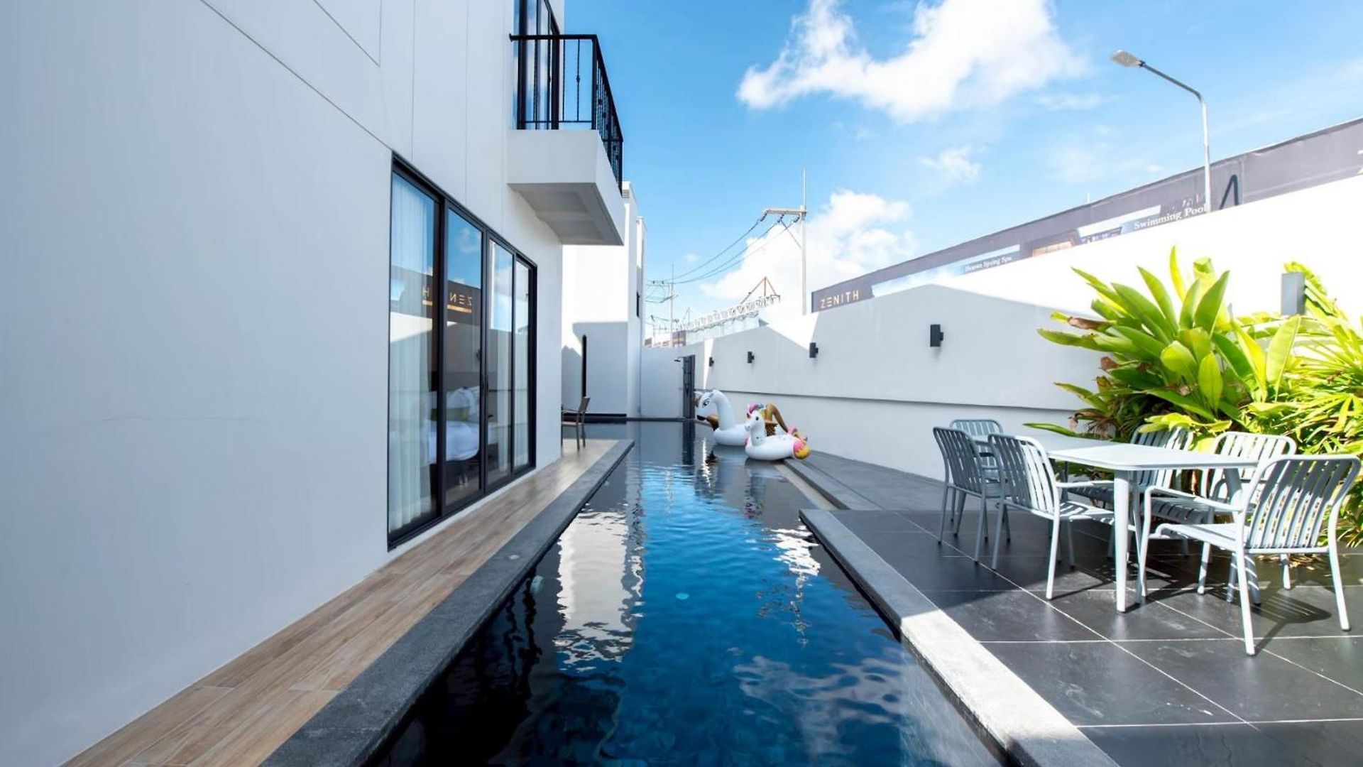 Maya Pool Inara