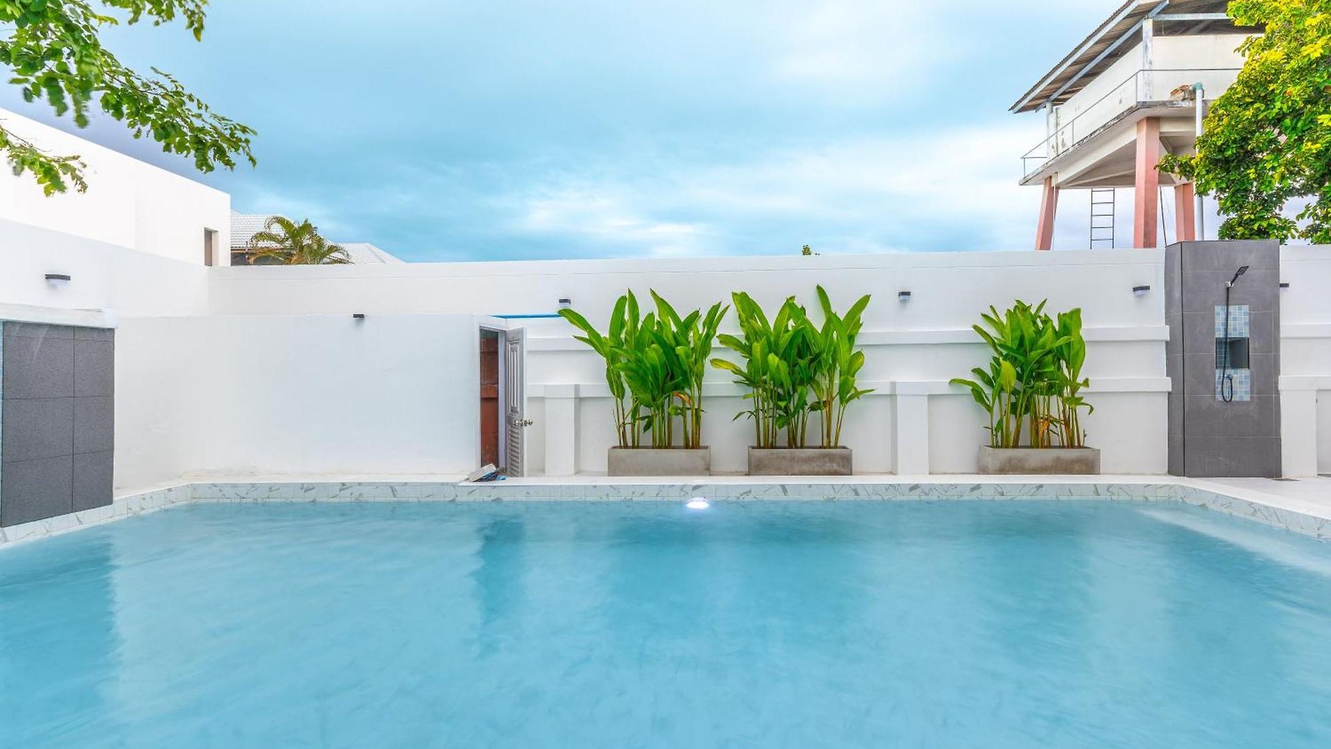 Luxury 6b Lagoon With Swimming Pool *