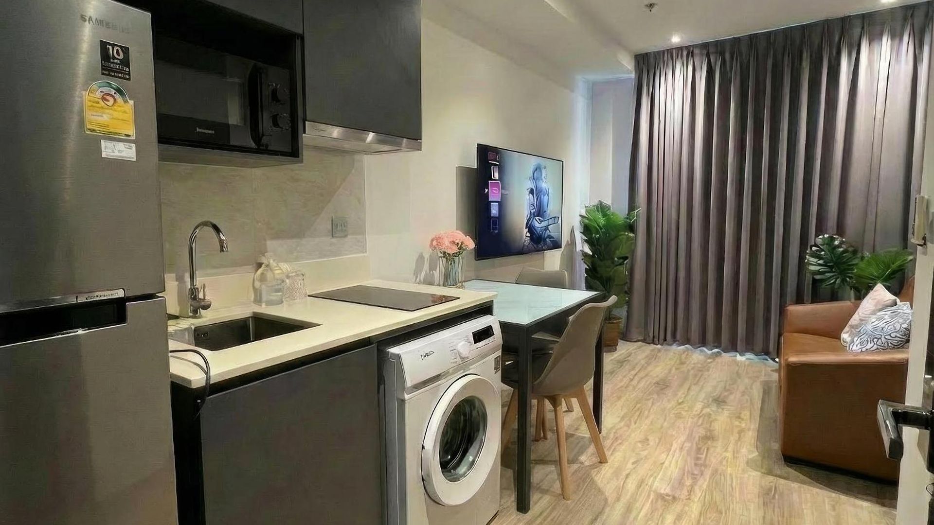 Floor With Amazing Sea View