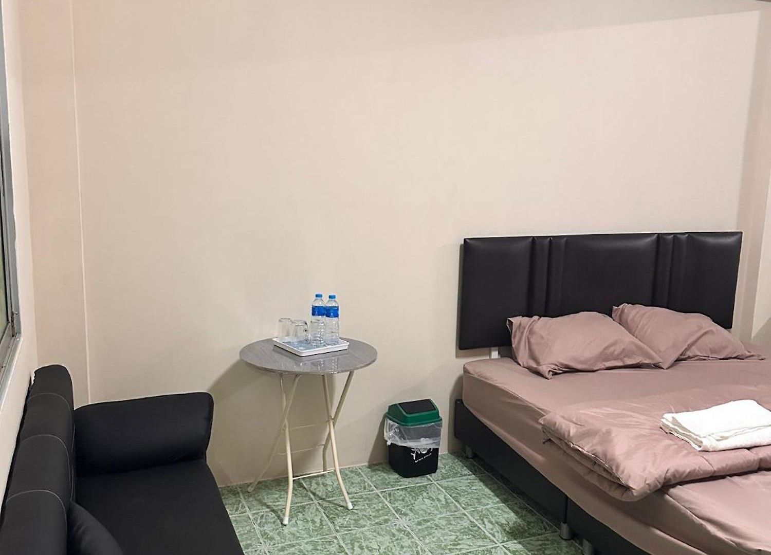 Nana's Apartment *