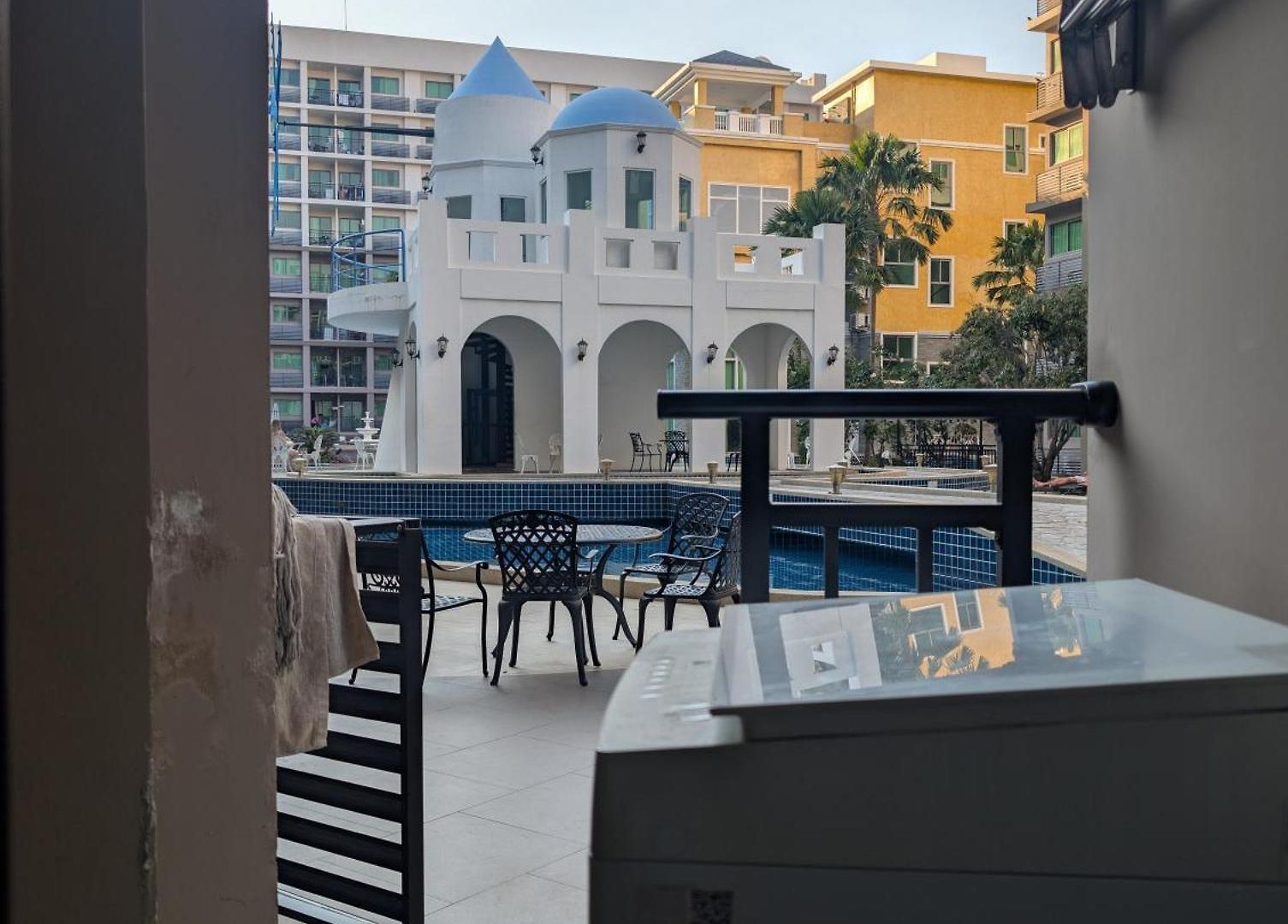 Arcadia Continental - Pool Access & Washing Machine อพาร์ทเม้น
