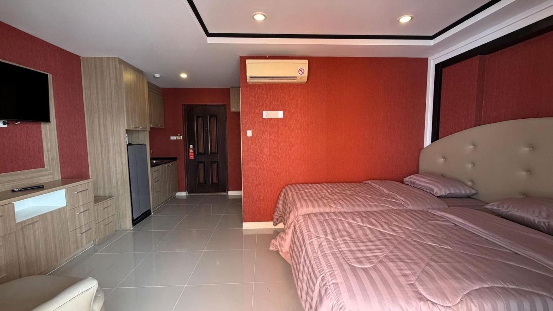 Cozy With Balcony - Pratumnak Hill อพาร์ทเม้น Pattaya