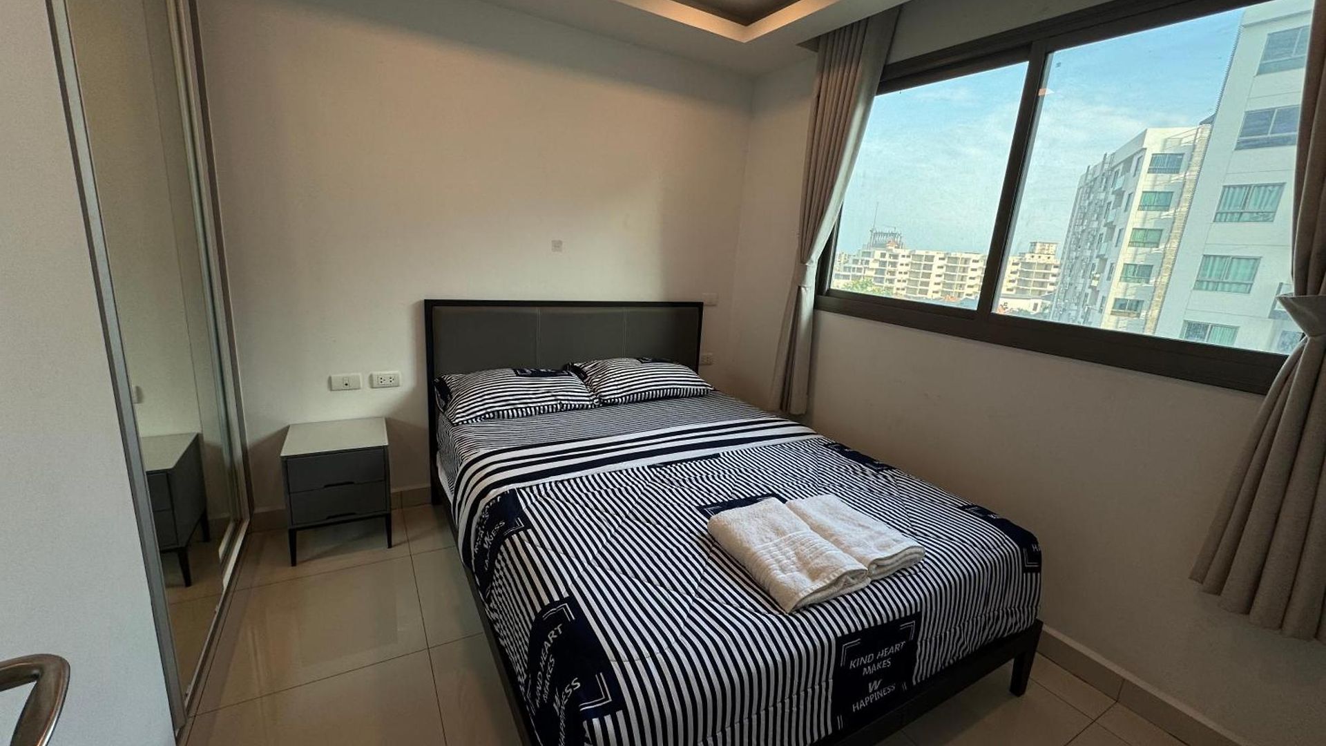 อพาร์ทเม้น Arcadia Continental Pattaya