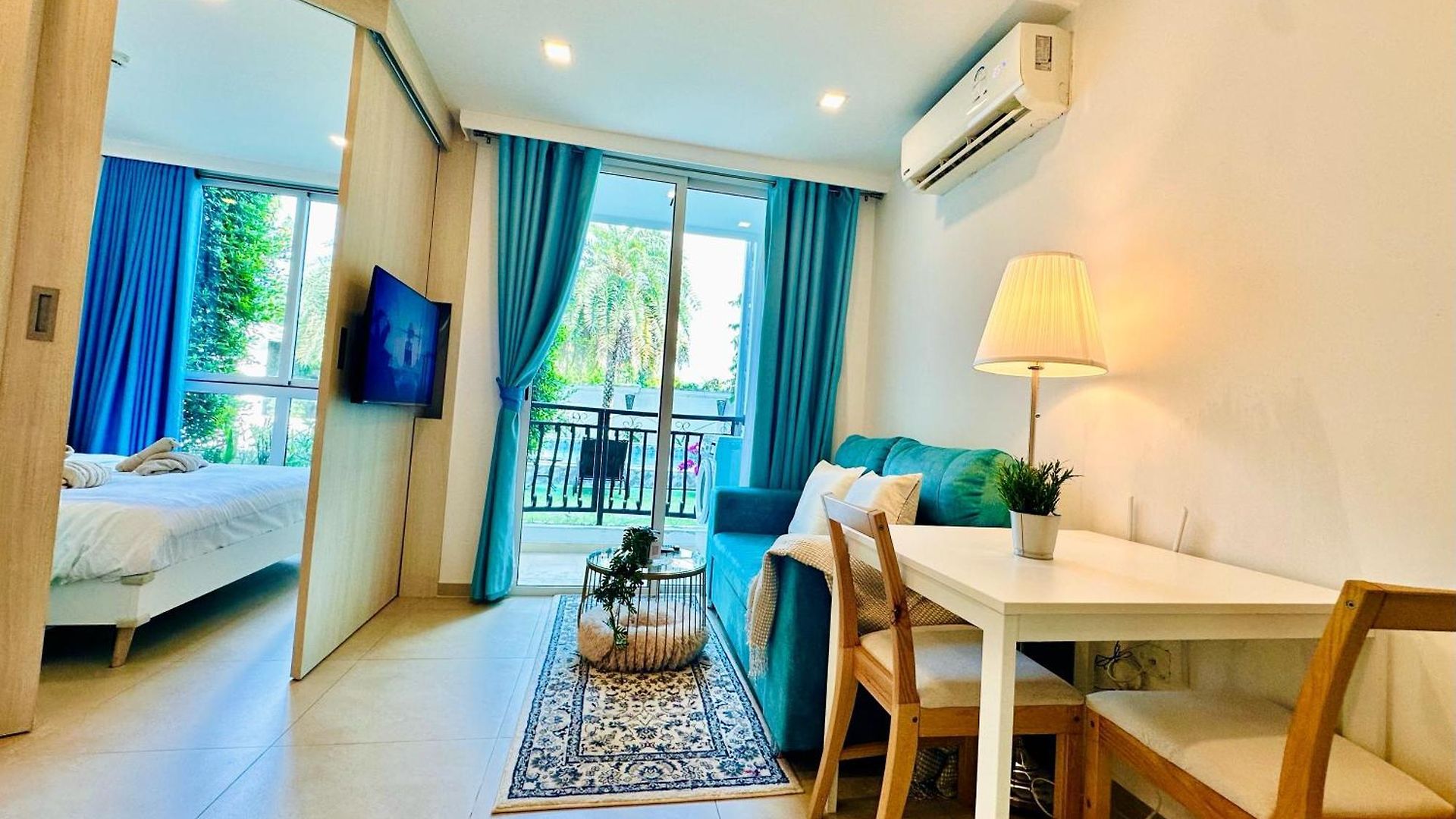 อพาร์ทเม้น Garden Olympus Pool Access 泳池直达 Pattaya