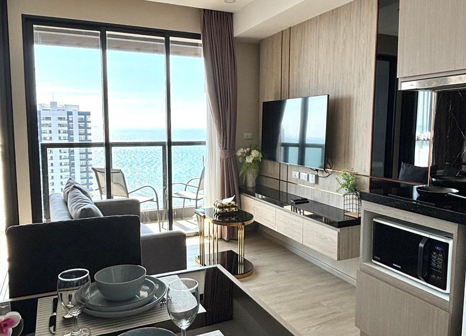Apartment The Panora Pratamnak Luxury Sea View 1 Bdr Flat