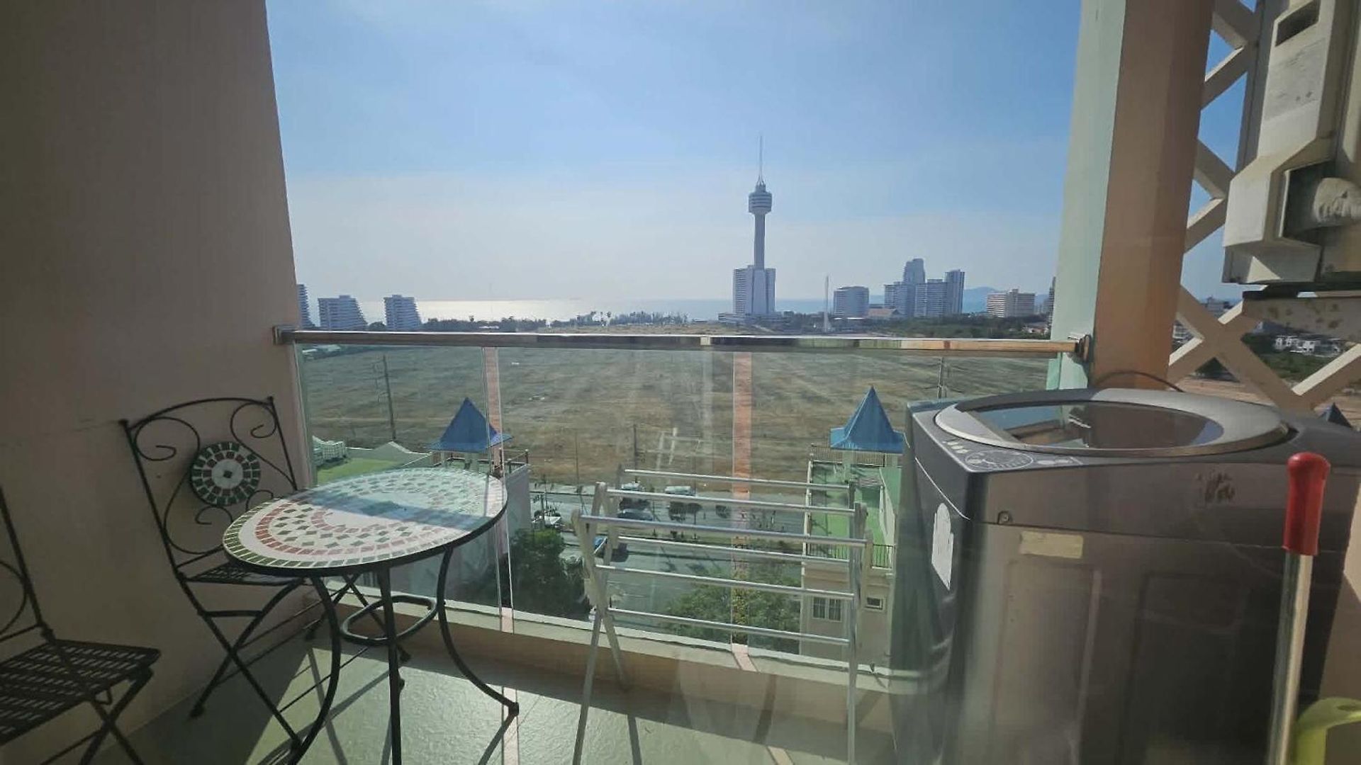 อพาร์ทเม้น One Bedroom With Sea And View Near Pool Wi Fi Pattaya