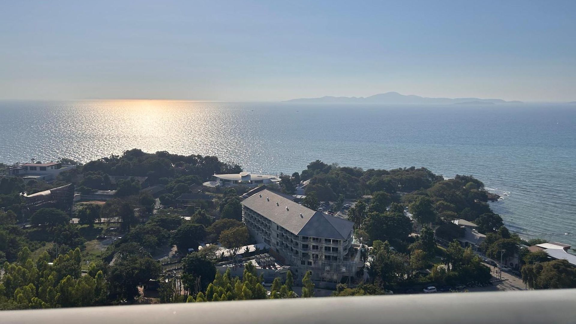 High End Large Sea View อพาร์ทเม้น Pattaya