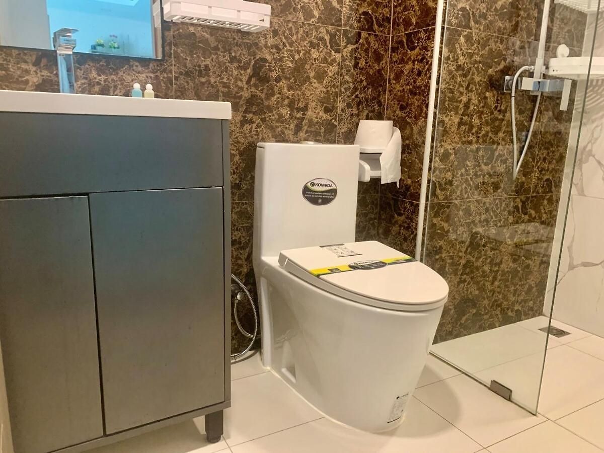 E01 Arcadia Boutique 2-bedroom Apartment, Big Tv, Netflix, Washer & Dryer อพาร์ทเม้น