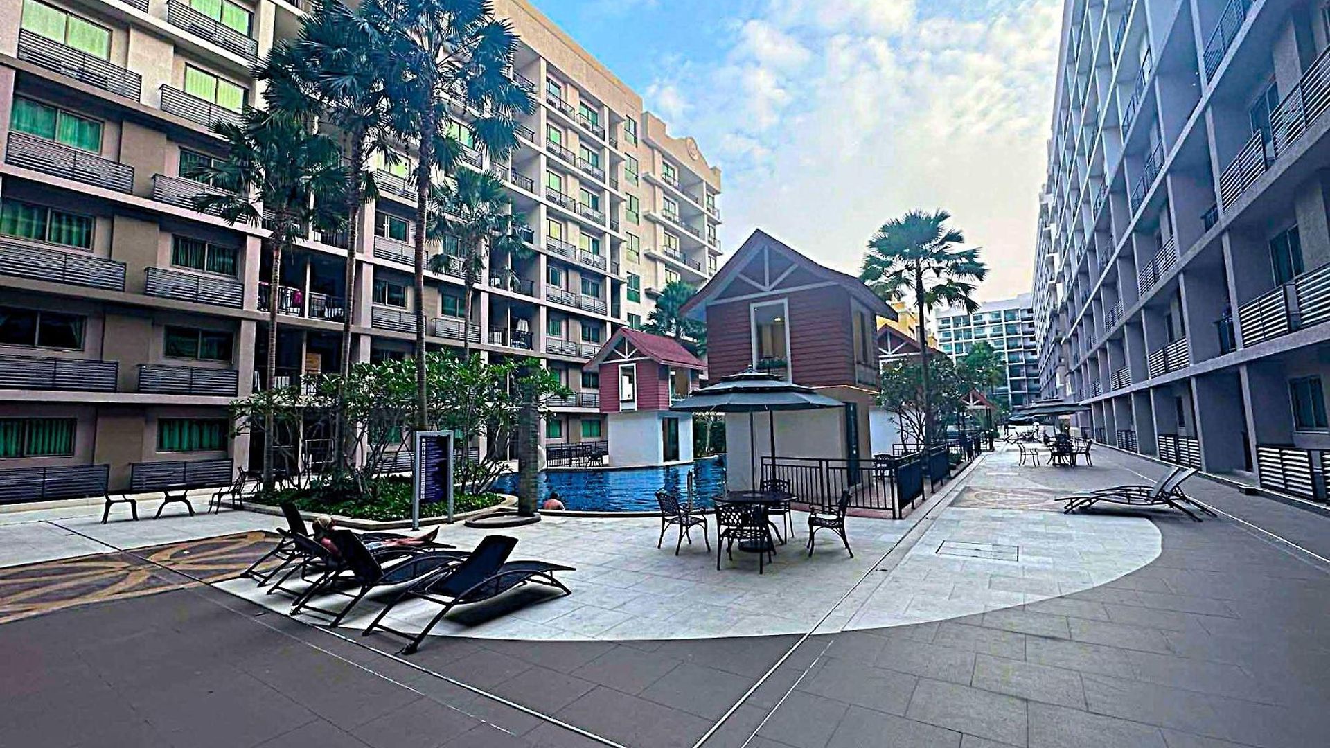 Apartment Acadia Continental Pool Asset 1 Bedroom 35 Sqm *