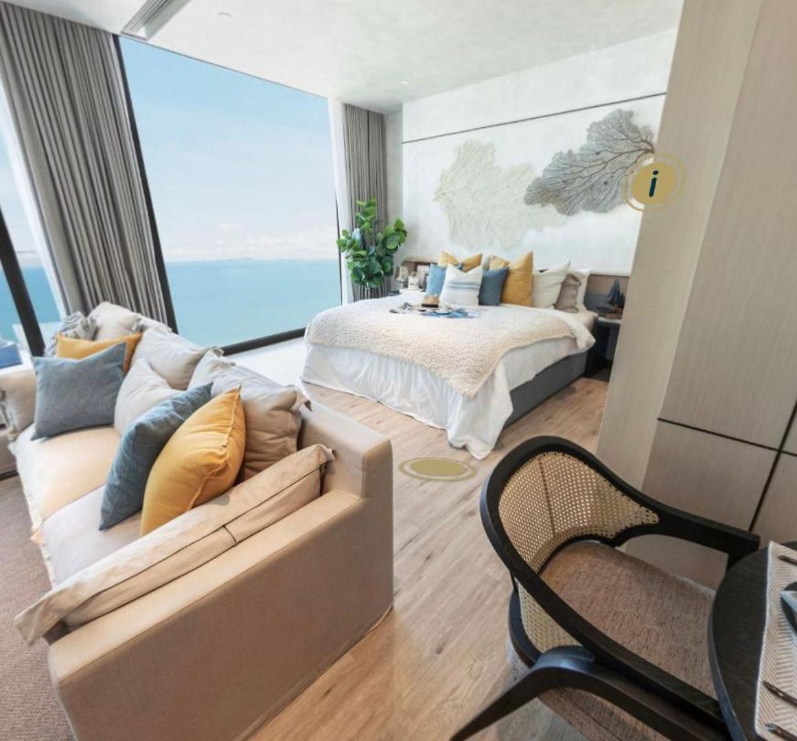 อพาร์ทเม้น Ultra-luxury Sea View At Arom *