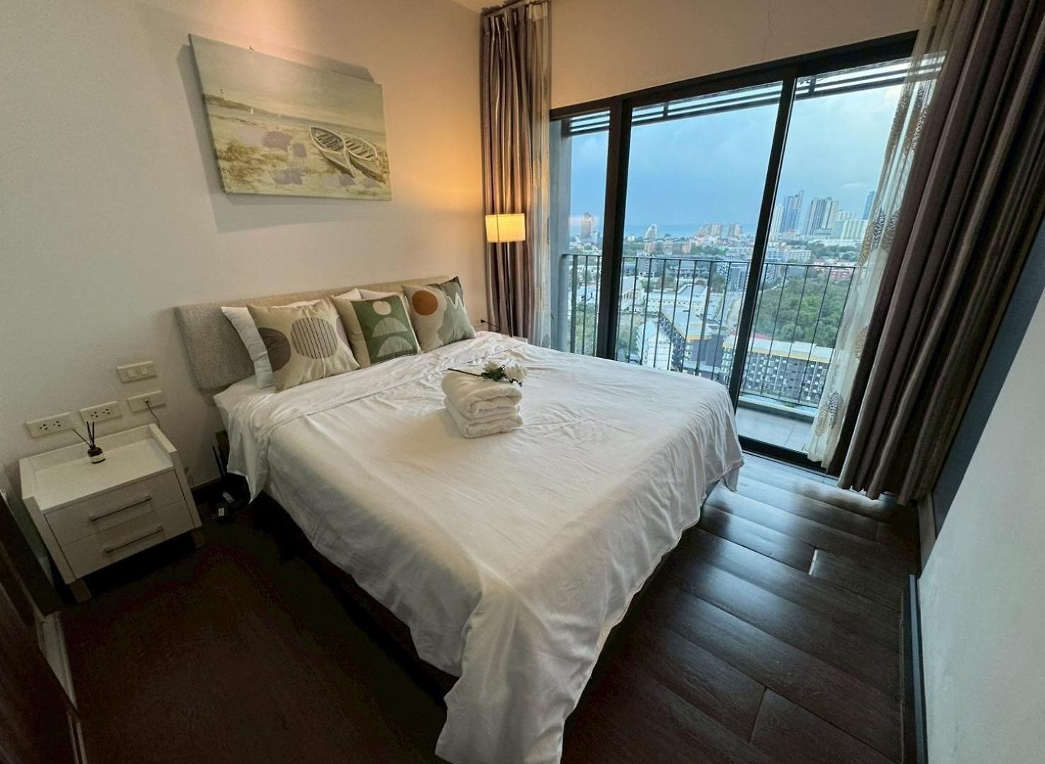 Posh Pattaya281 อพาร์ทเม้น *
