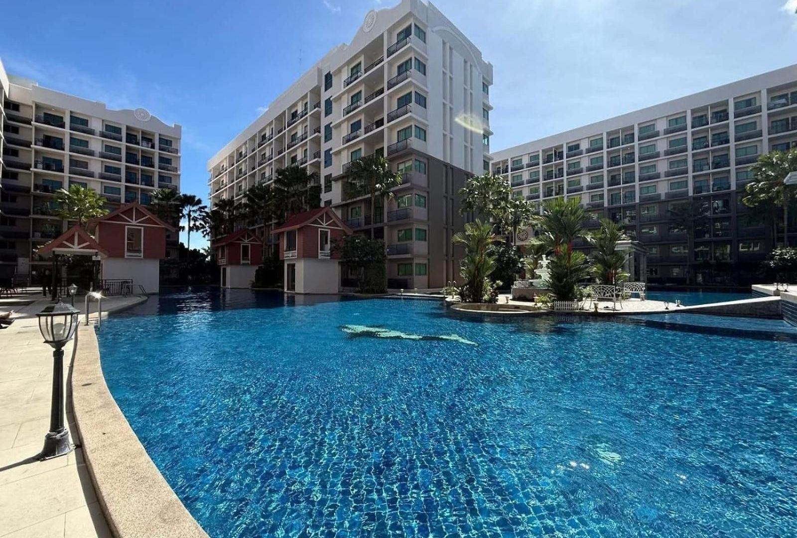 Arcadia Continental อพาร์ทเม้น