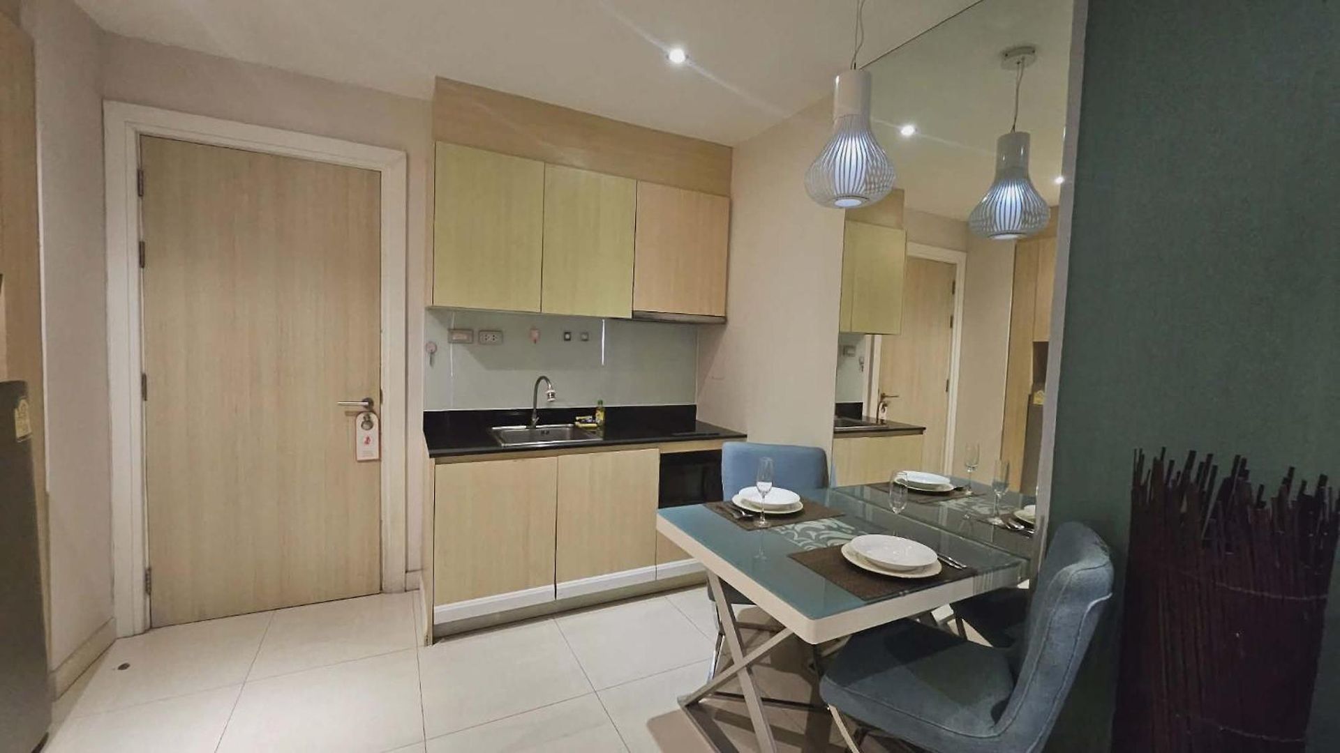 อพาร์ทเม้น One Bedroom With Sea And View Near Pool Wi Fi