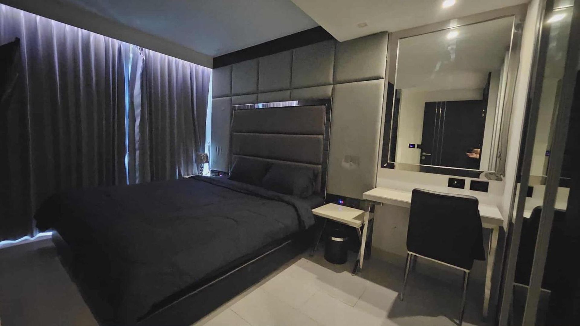 อพาร์ทเม้น Sea & View One Bedroom Near Pool & Wi-fi Thailand *