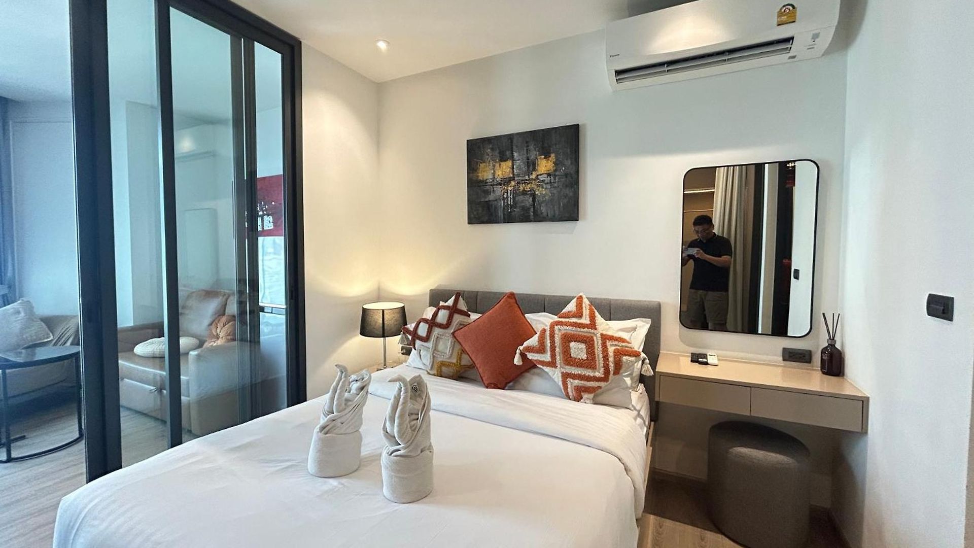 芭提雅 市中心 Edge公寓预定 高层海景房 紧邻海滩步行街 28f Apartment Pattaya