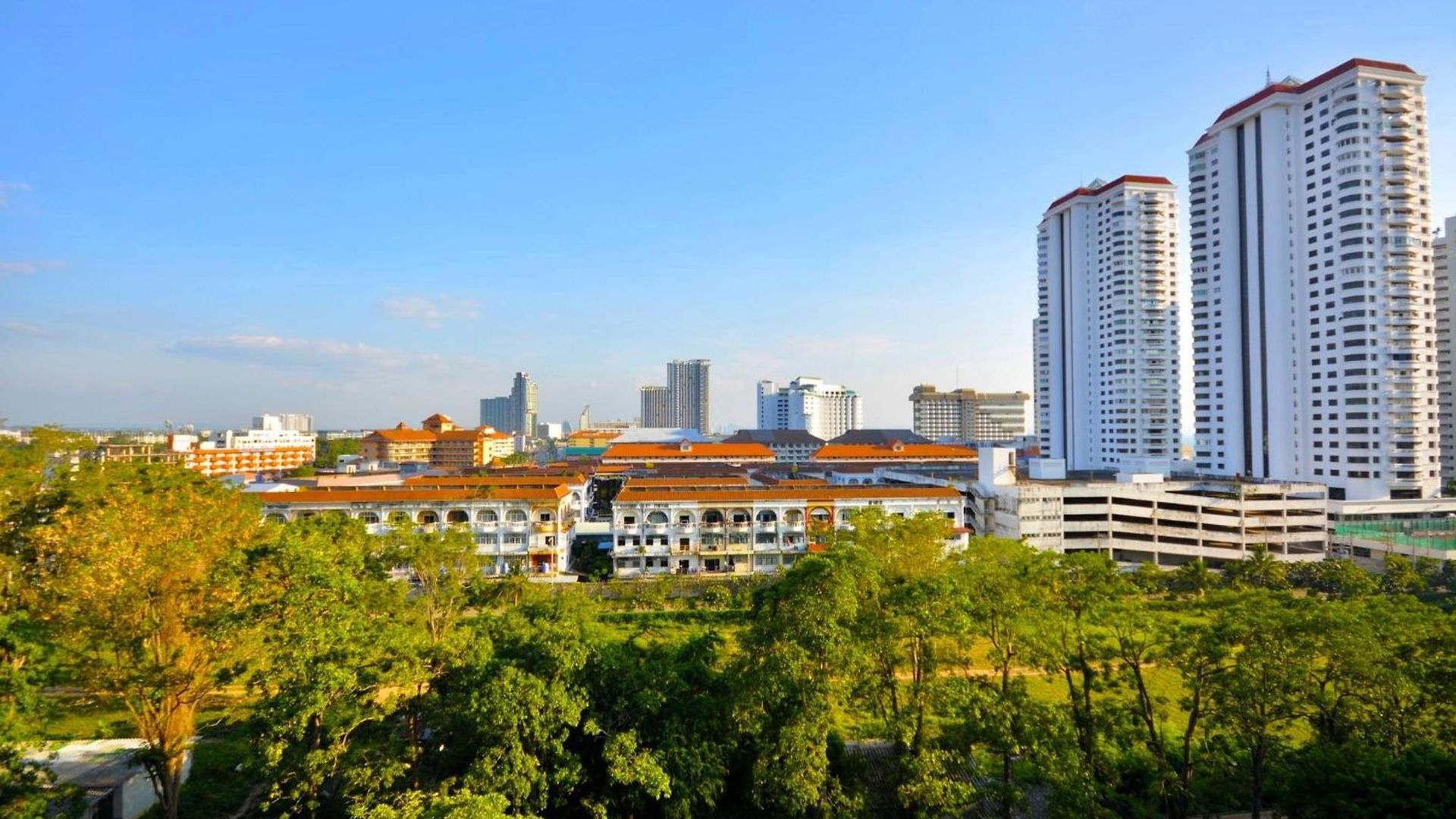 Sea View At View Talay 5d With Large Balcony * Pattaya