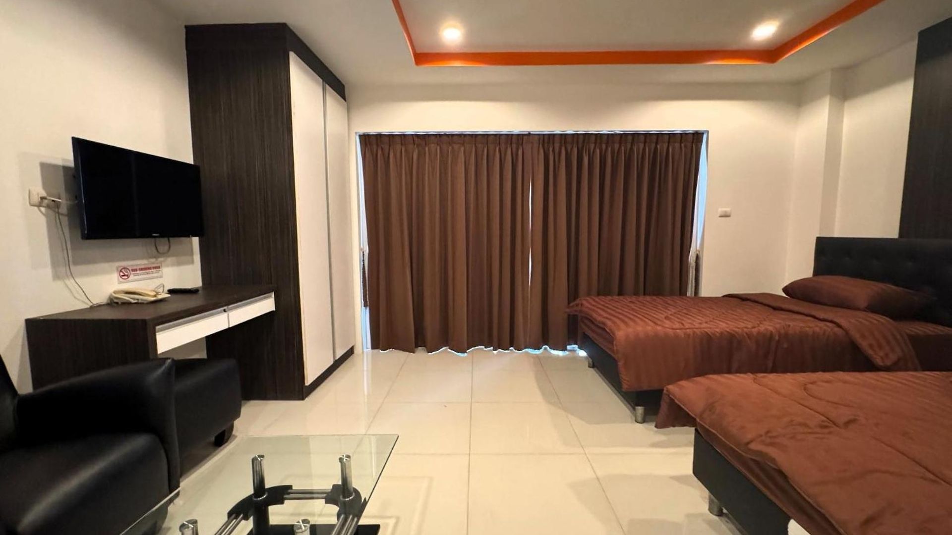 Pool-view With Balcony - New Nordic Vip 4, Pratumnak อพาร์ทเม้น Pattaya