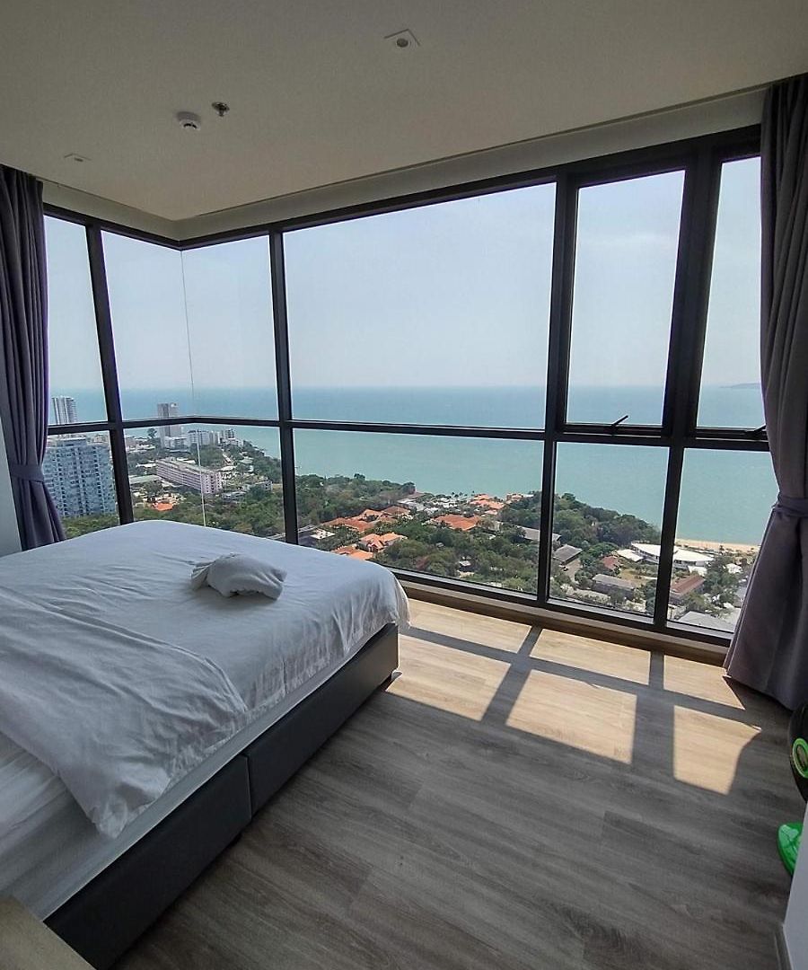 2 Bed Luxury - Front อพาร์ทเม้น