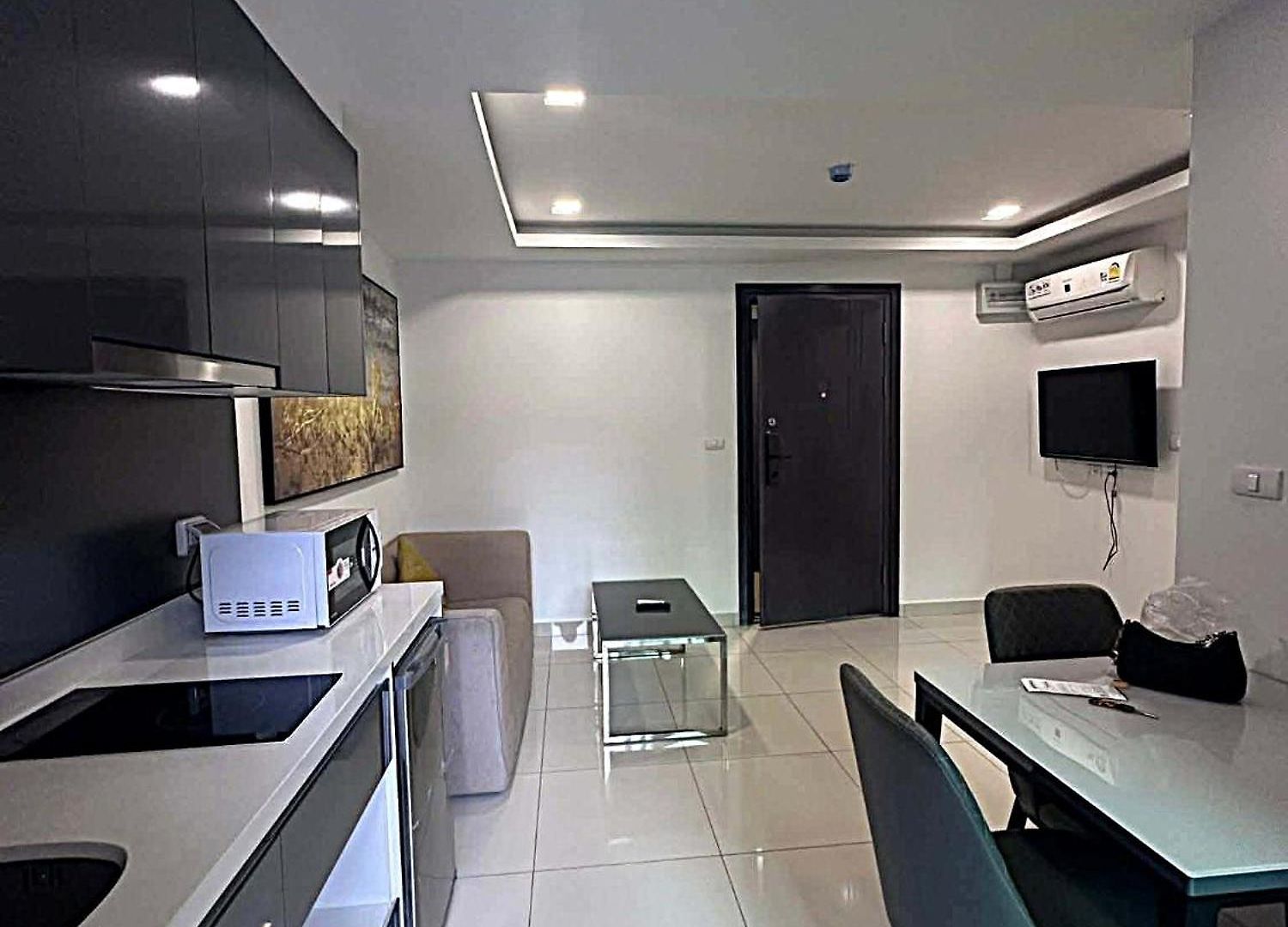 Apartment Acadia Continental Pool Asset 1 Bedroom 35 Sqm Pattaya