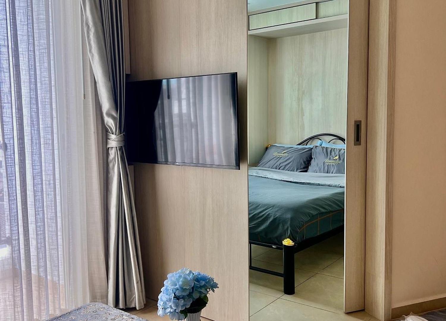 Garden Olympus Balcony อพาร์ทเม้น Pattaya