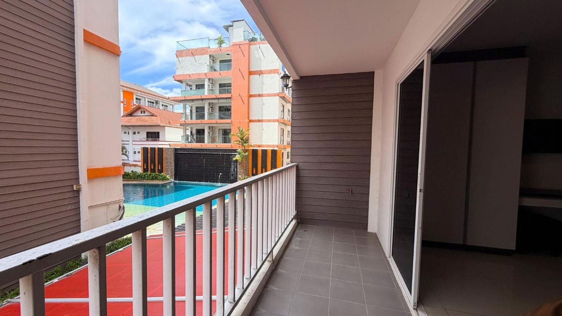 Modern Pool-view With Balcony - Nordic Vip3, Pratumnak Hill Pattaya