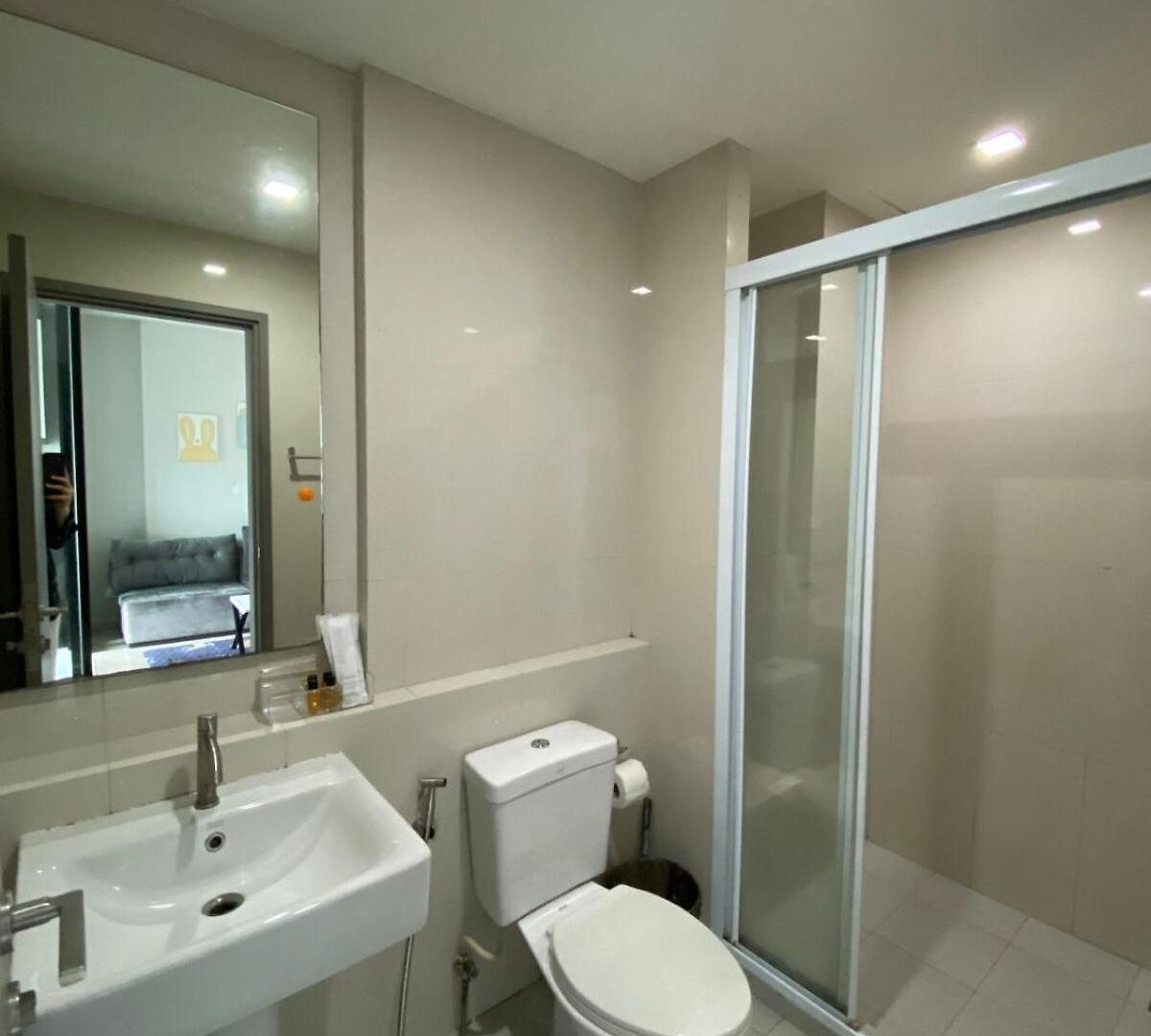 The Base - In Middle Town Apartment *