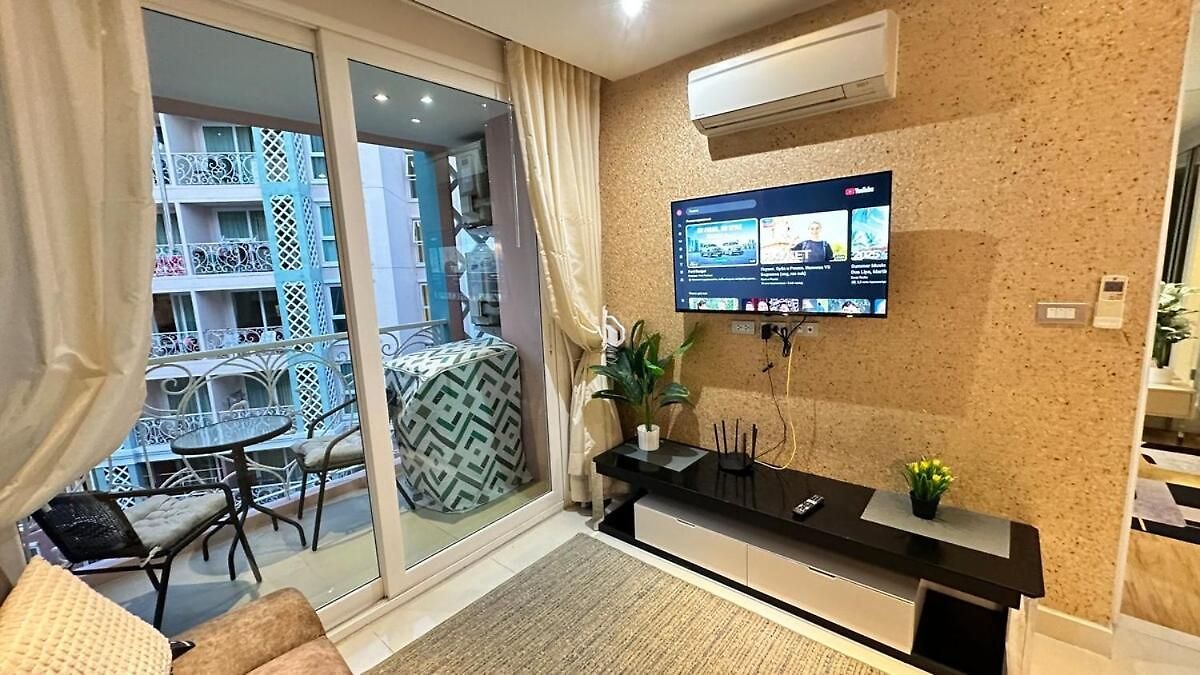 Grand Caribbean 1 Bedroom Pool View