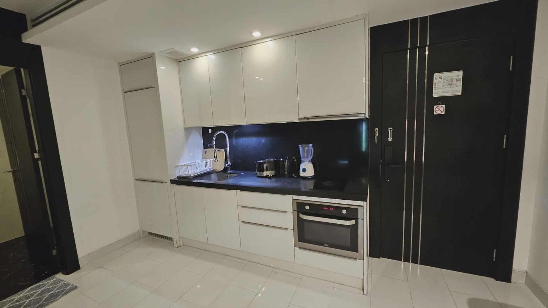 อพาร์ทเม้น Sea & View One Bedroom Near Pool & Wi-fi Thailand Pattaya