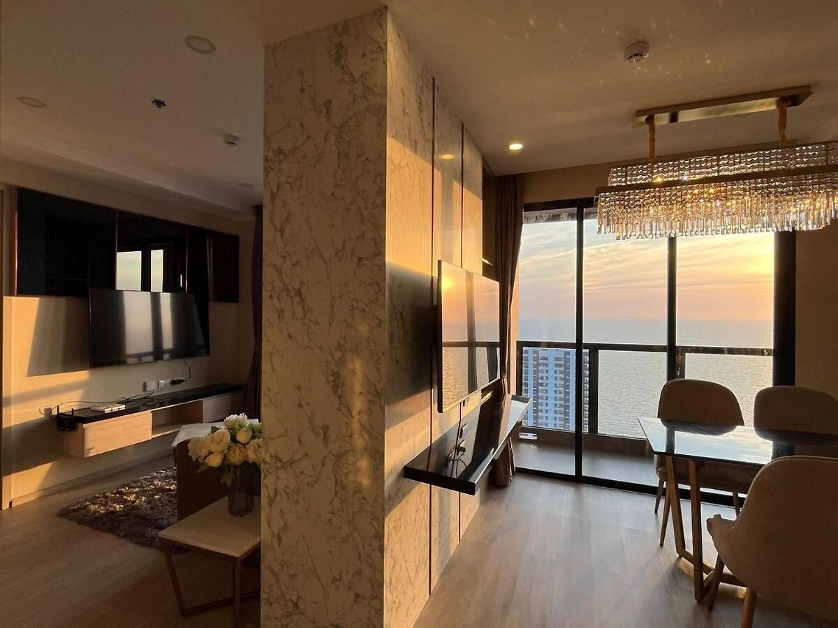 Luxury 2br Sea View Unit I 35th Floor Rare Unit