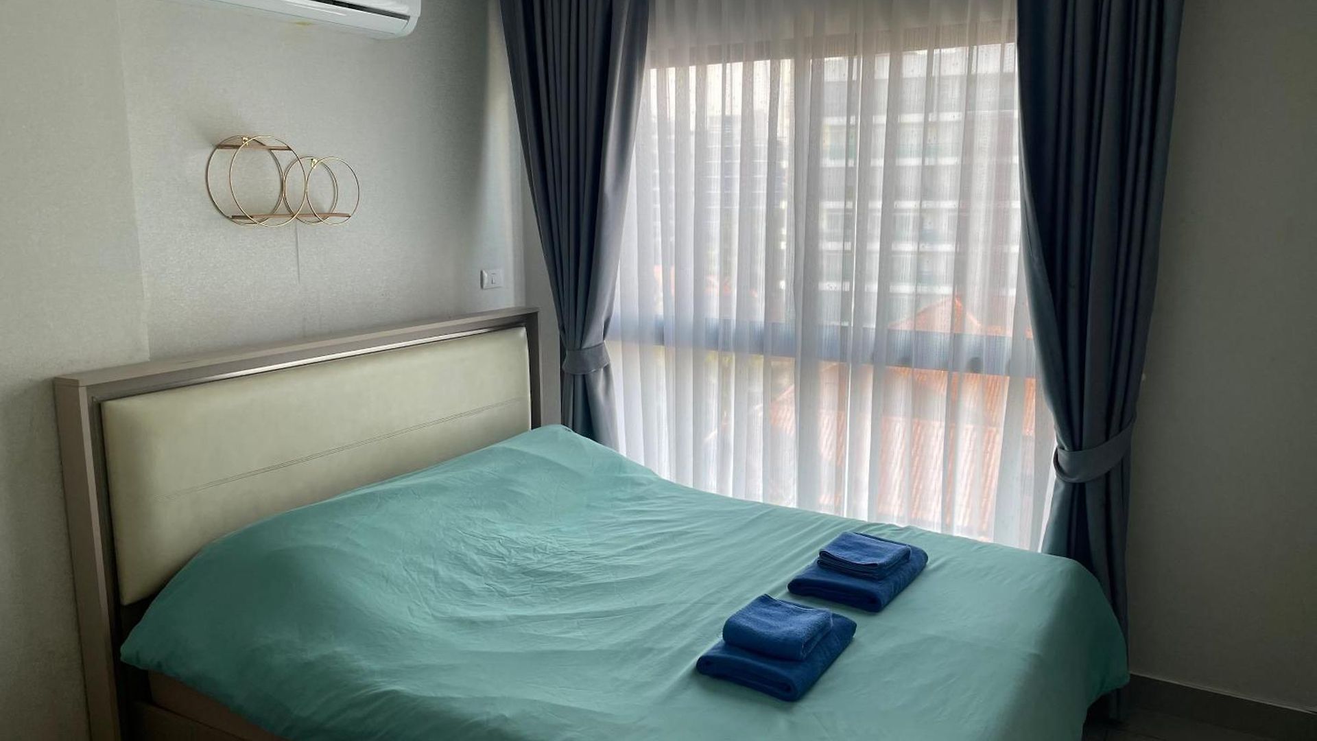 Cozy With Swimming Pool, Gym, Sauna, Great Location, Near Beach, Easy Transport - Guest Friendly