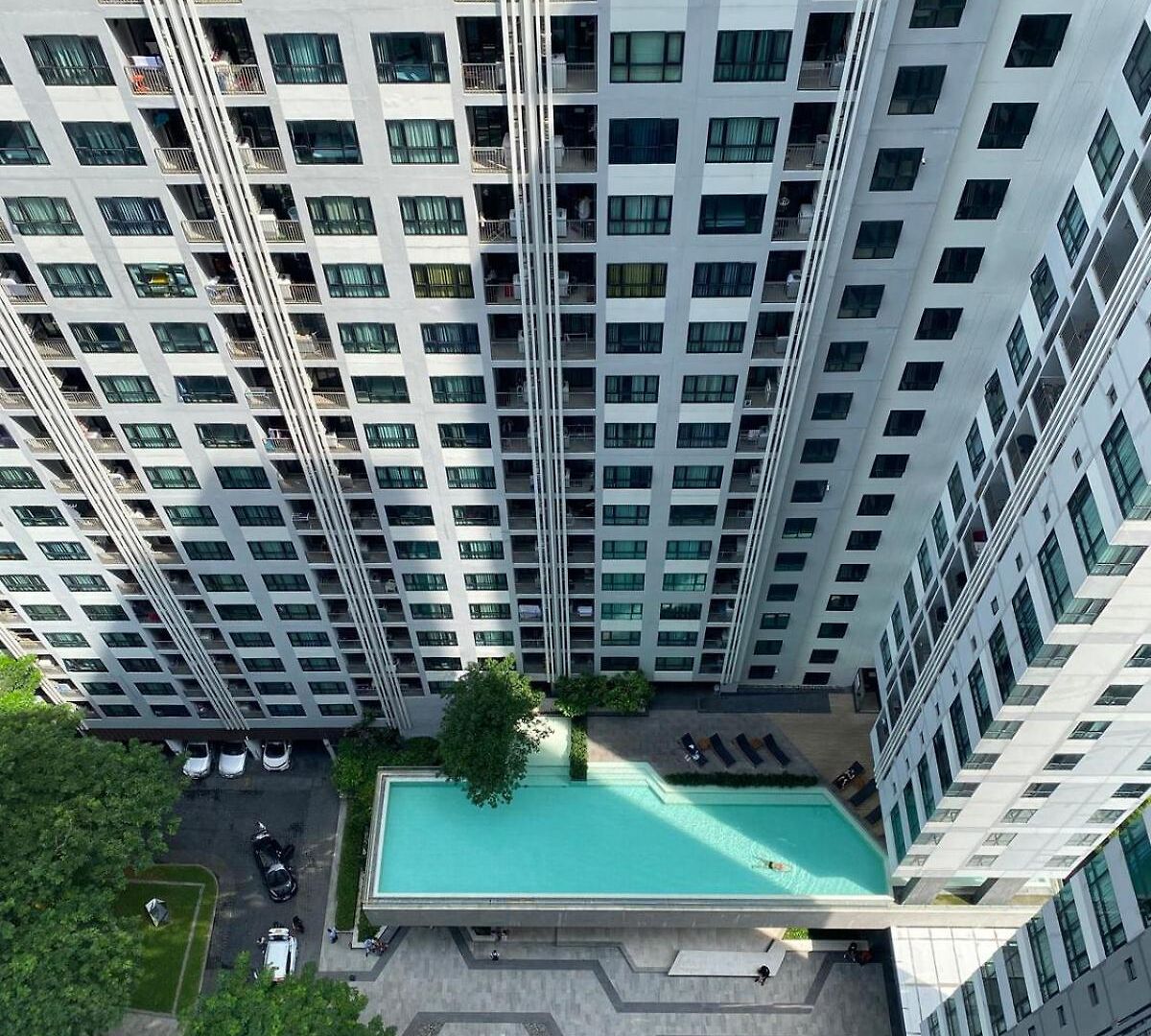 Apartment The Base - In Middle Town Pattaya